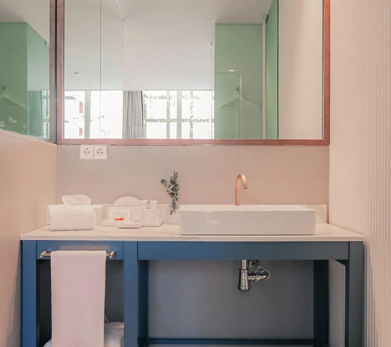 Bathroom in Hospes Palacio de los Patos, a Member of Design Hotels