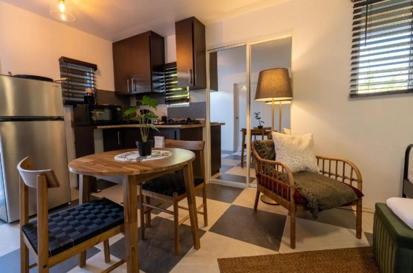 El Flamingo Beach Club