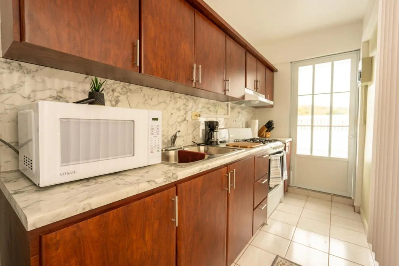 El Flamingo Beach Club