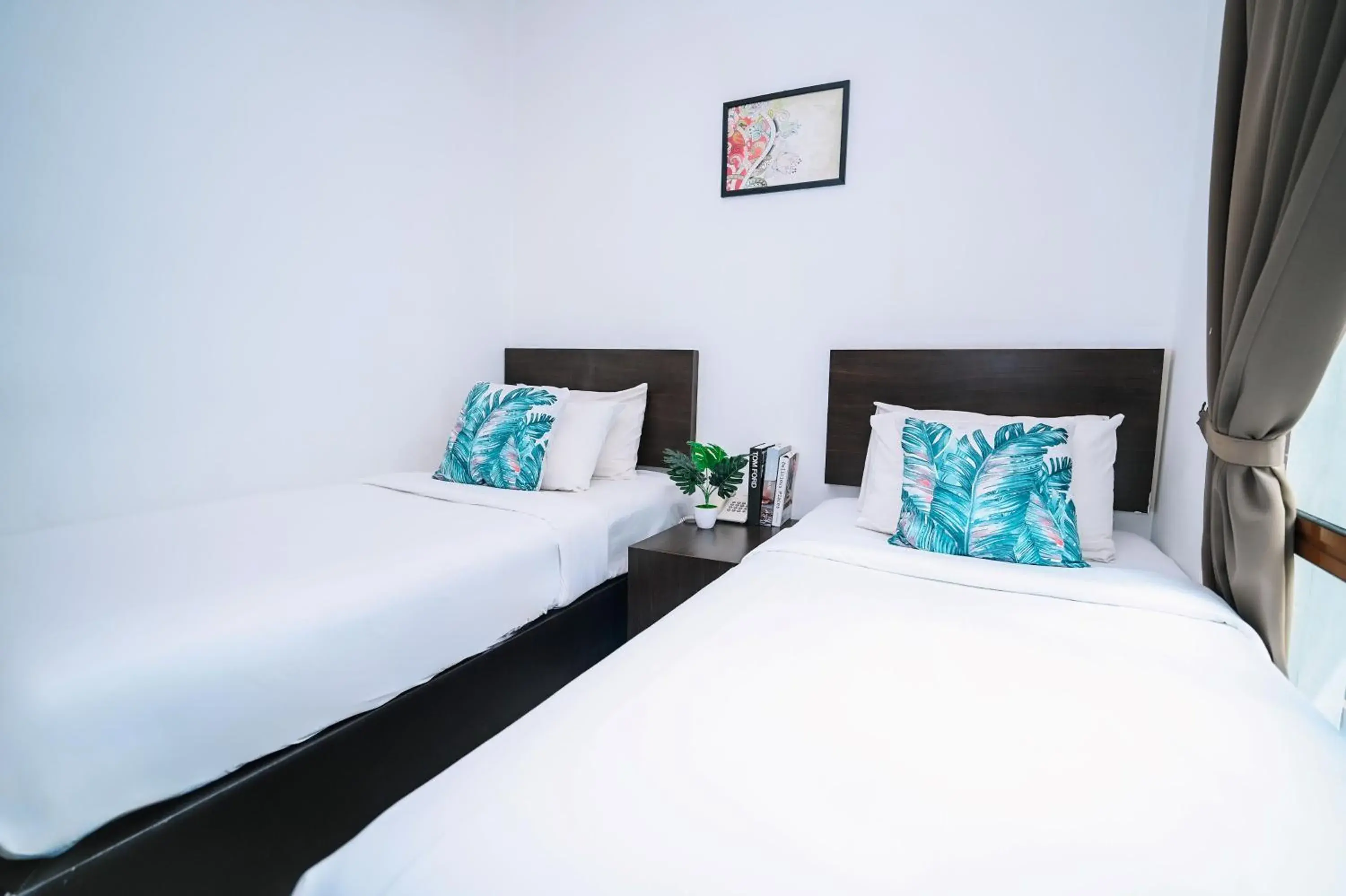 Deluxe Twin Room in Swing & Pillows - Dataran Merdeka Kuala Lumpur Deluxe Twin Room in Swing & Pillows - Dataran Merdeka Kuala Lumpur