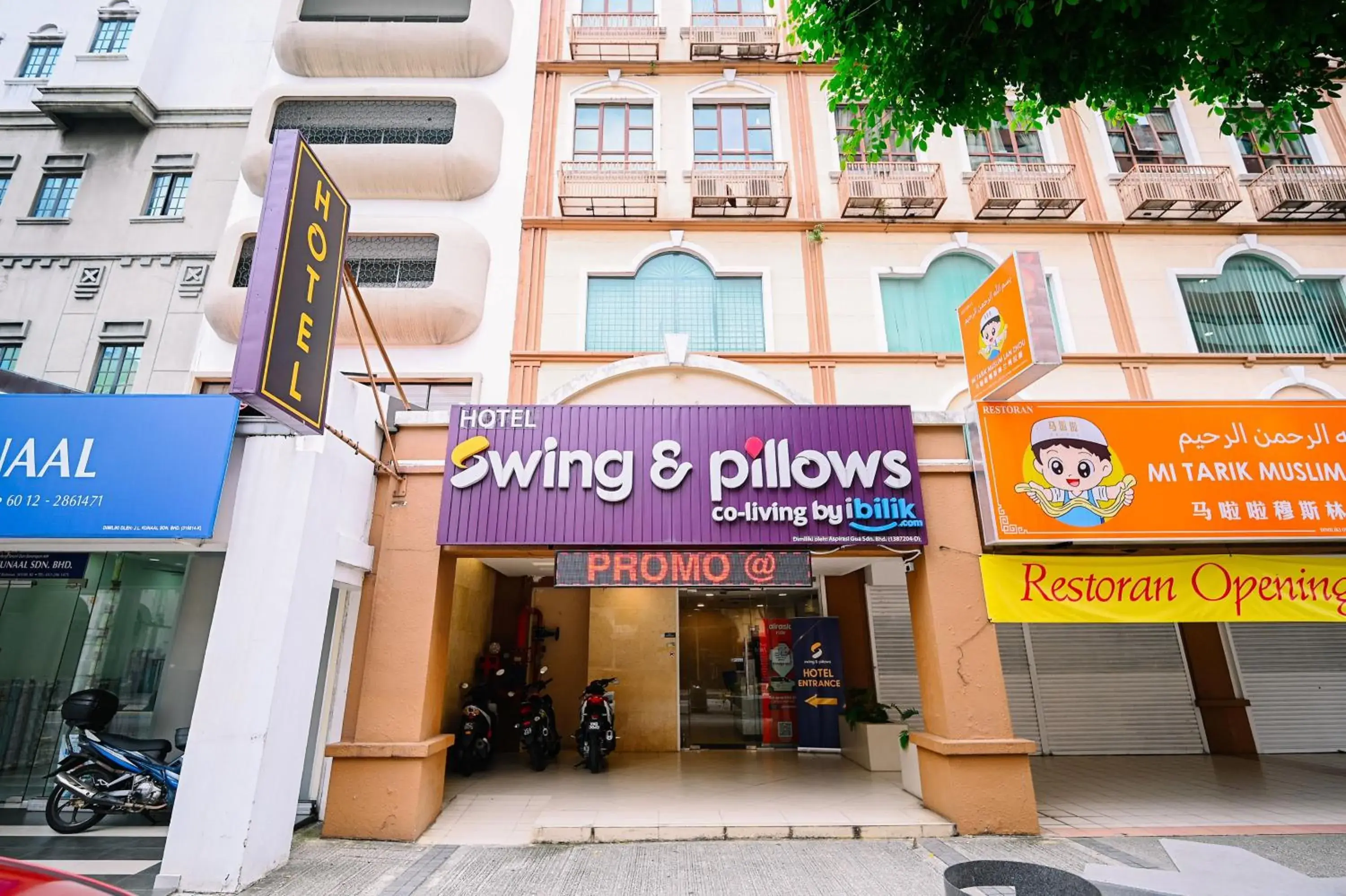 Swing & Pillows - Dataran Merdeka Kuala Lumpur Swing & Pillows - Dataran Merdeka Kuala Lumpur
