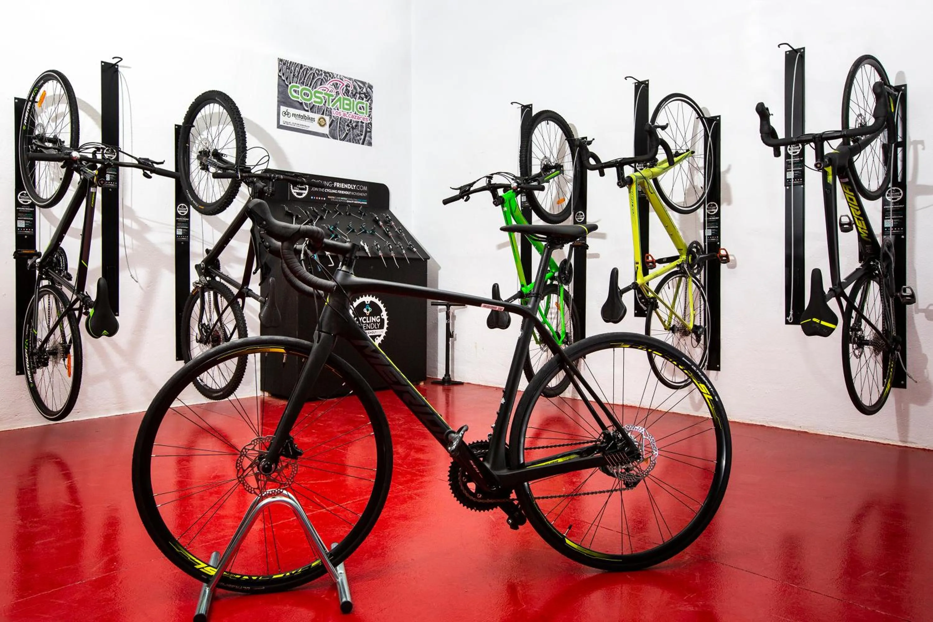 Cycling in Hotel 525