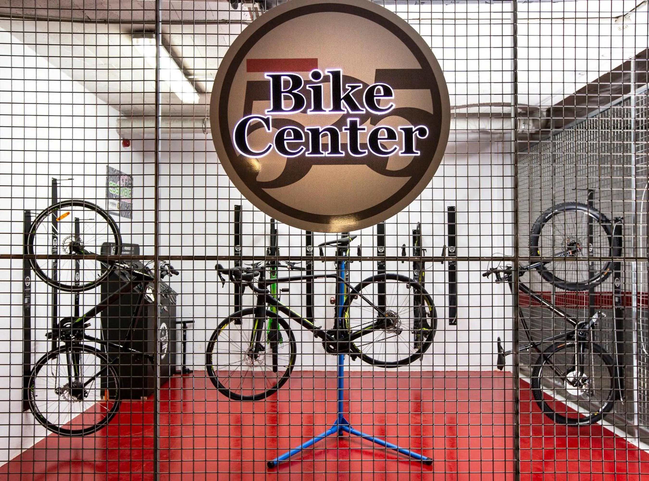 Cycling in Hotel 525