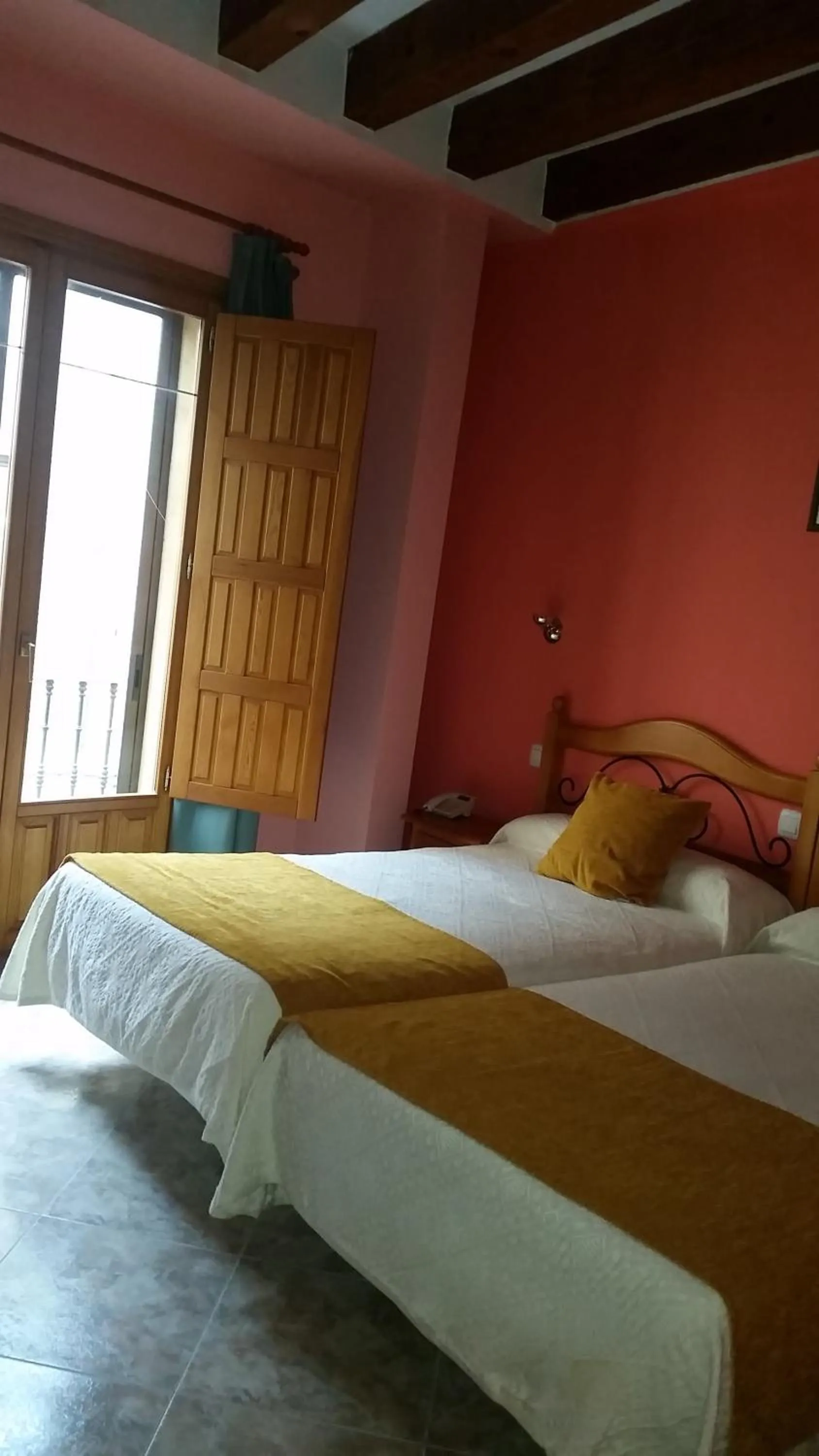 Day, Bed in San Miguel