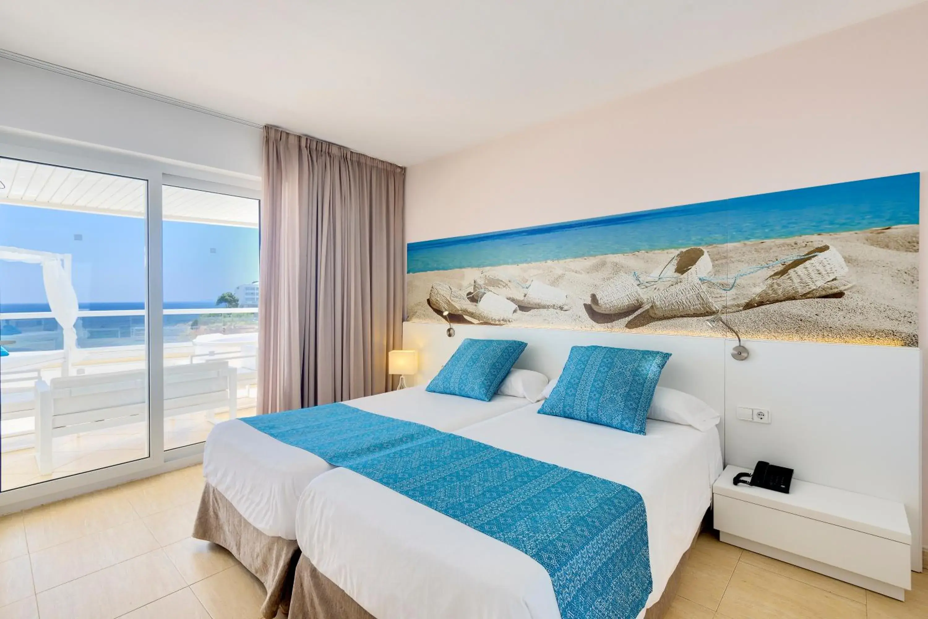 Bedroom, Bed in Aparthotel Tropic Garden Bedroom, Bed in Aparthotel Tropic Garden