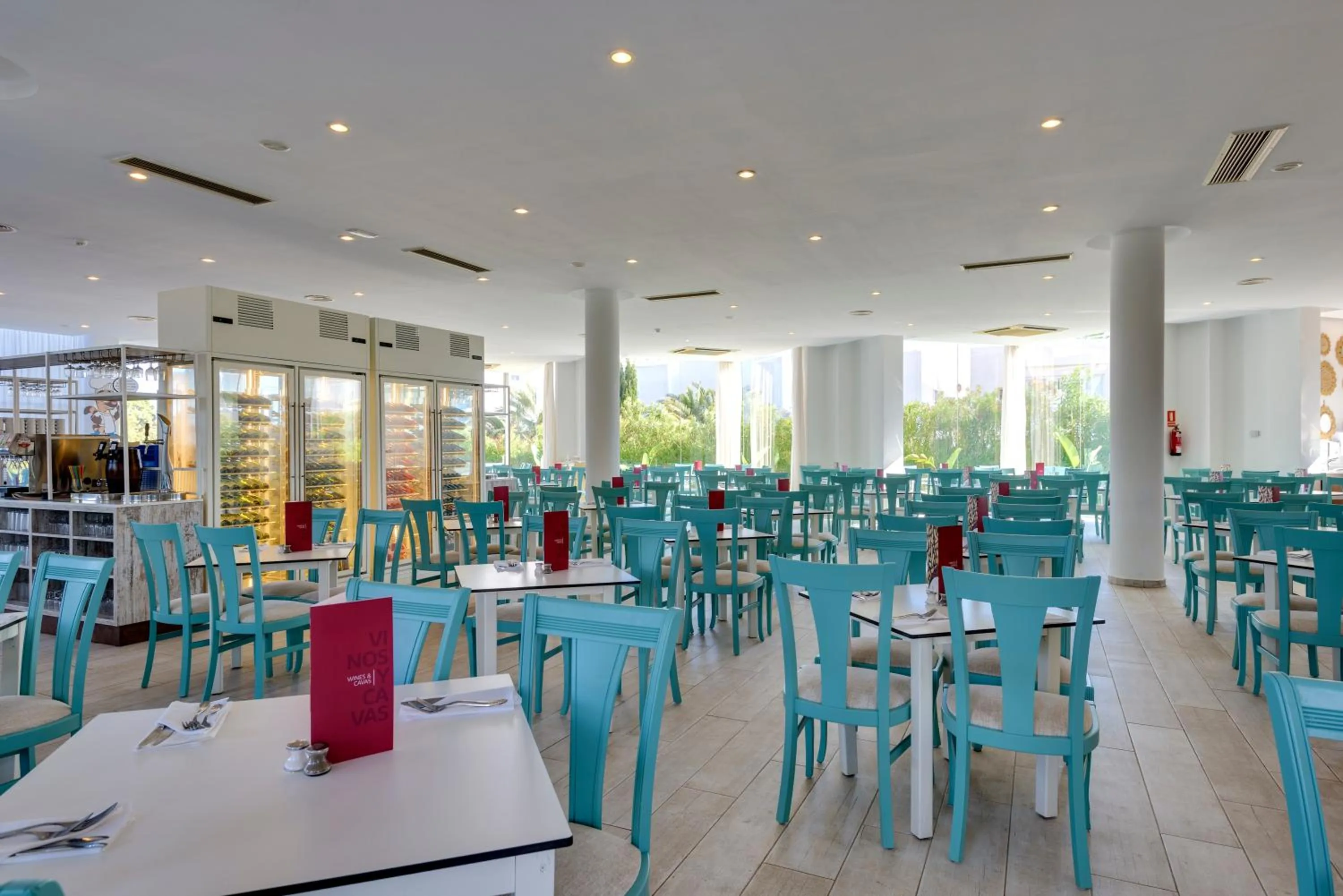 Restaurant/places to eat in Aparthotel Tropic Garden