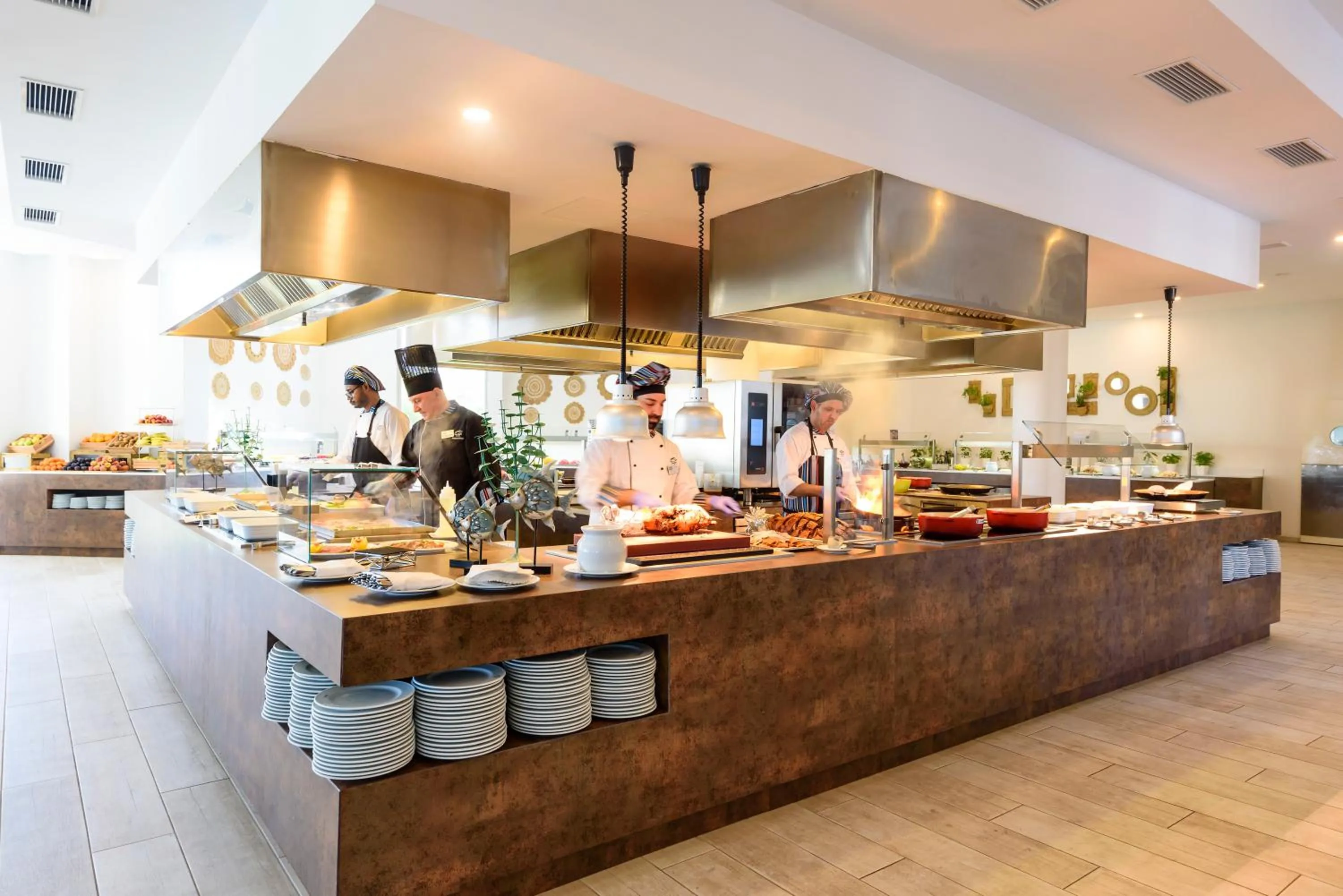 Restaurant/places to eat in Aparthotel Tropic Garden