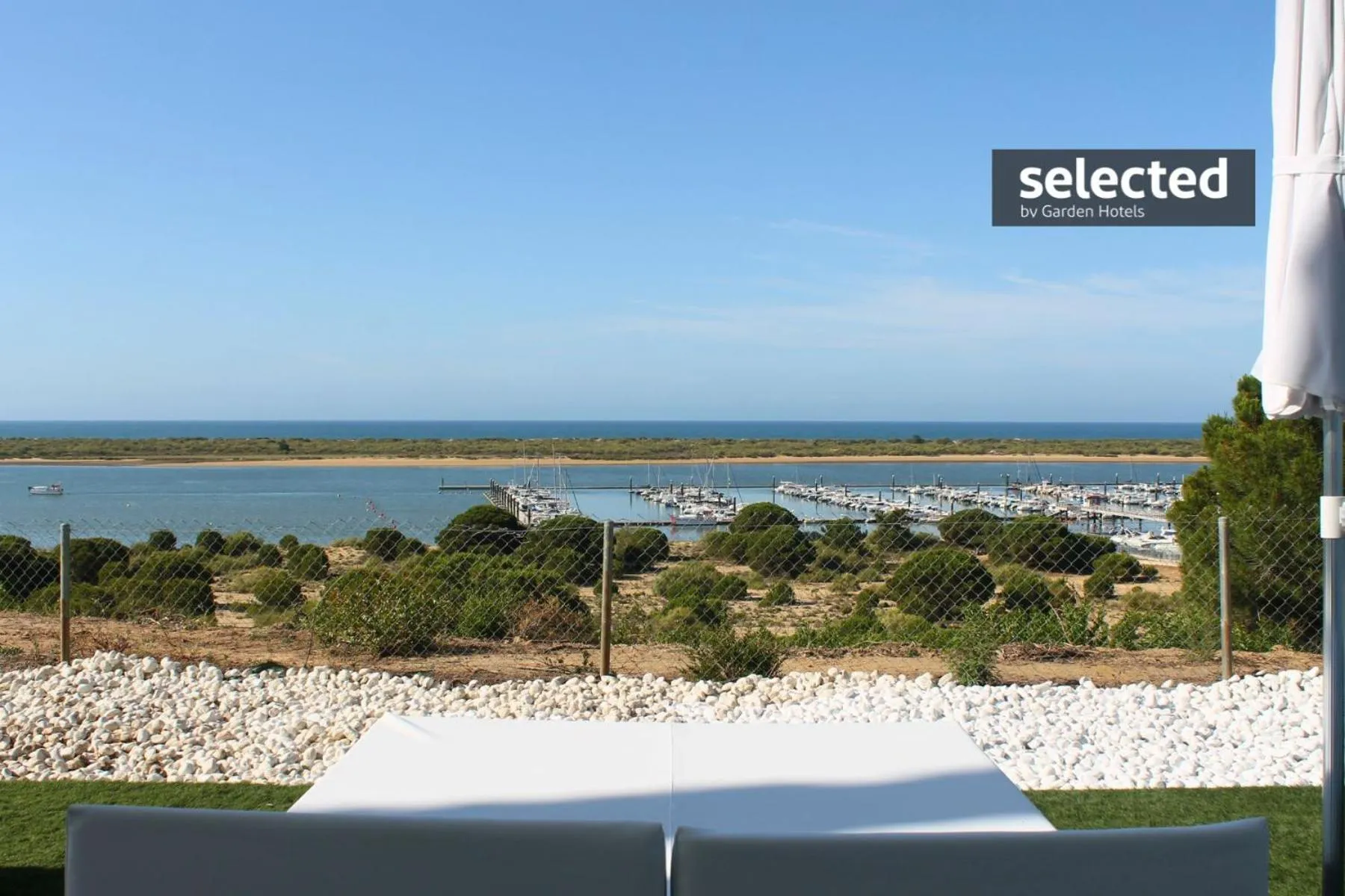 Sea view in Garden Playanatural - Adults Only