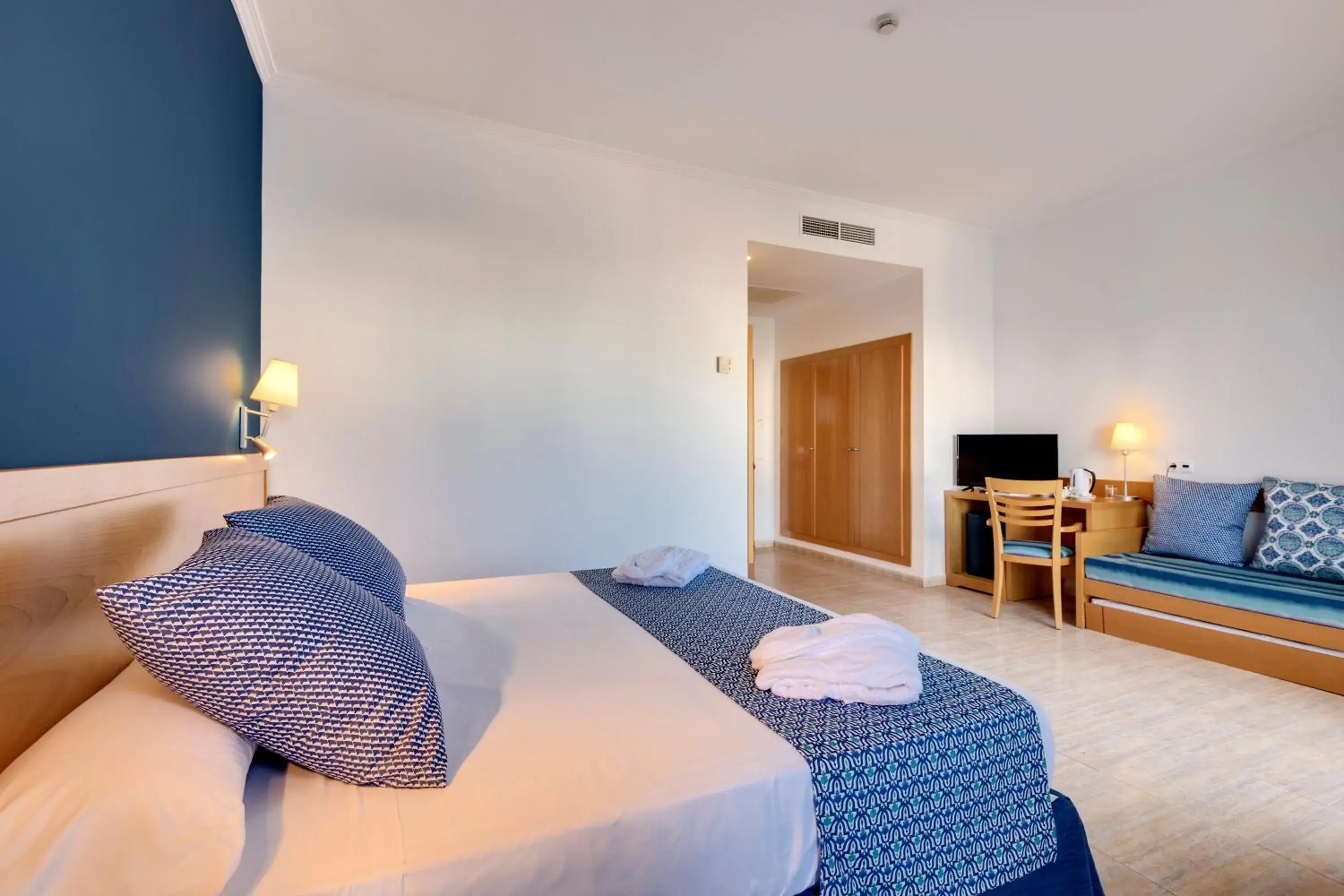 Bedroom, Bed in Garden Playanatural - Adults Only Bedroom, Bed in Garden Playanatural - Adults Only