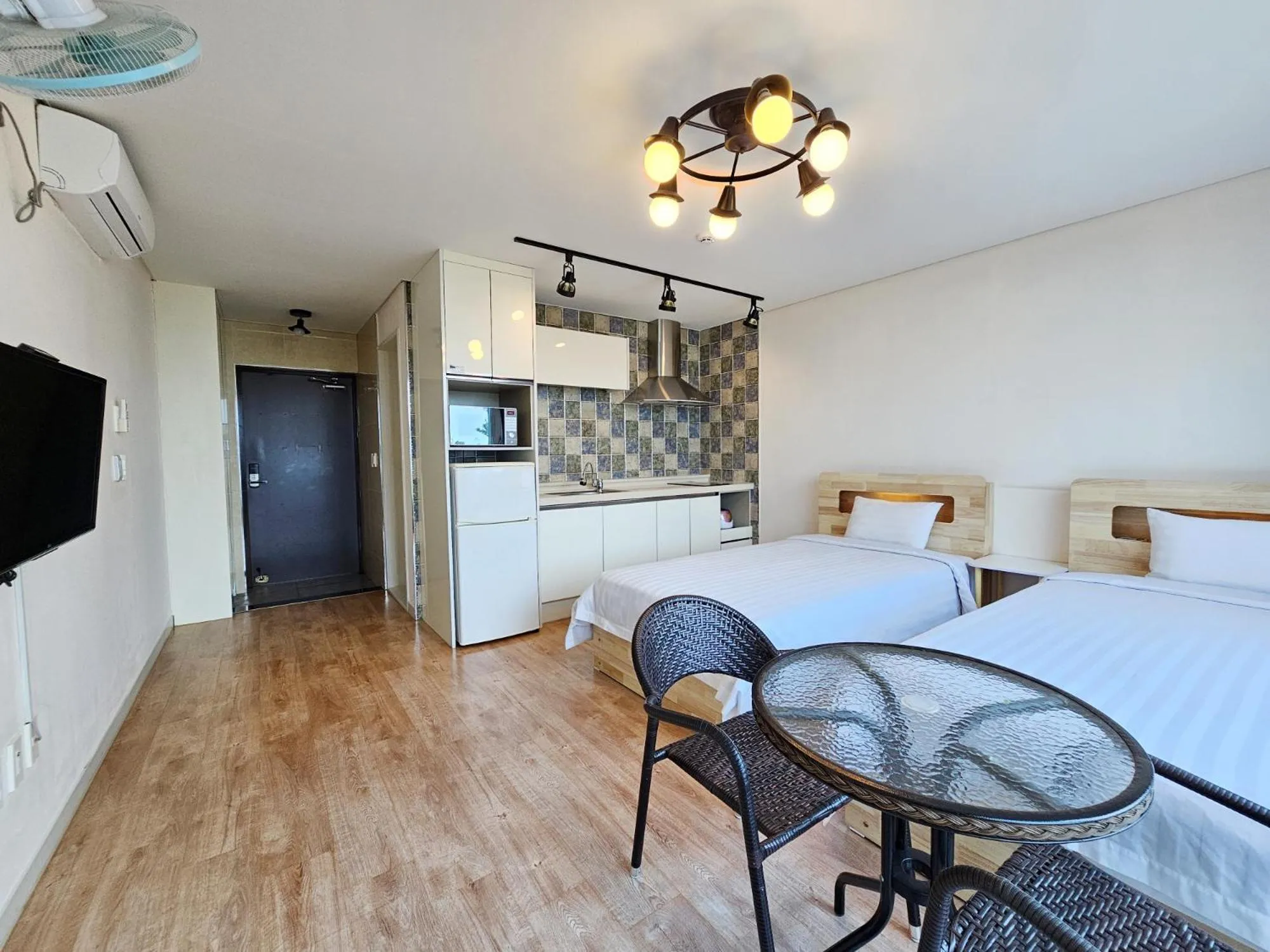 Bed in Haedenville Pension