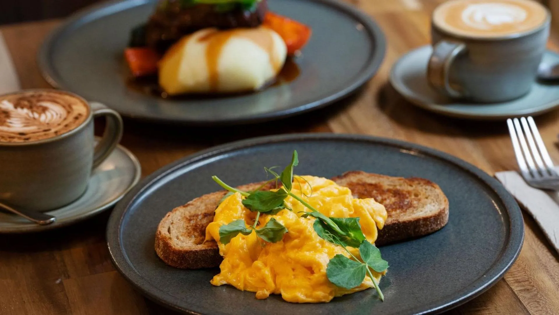 Food and drinks in Gordon House Apartments