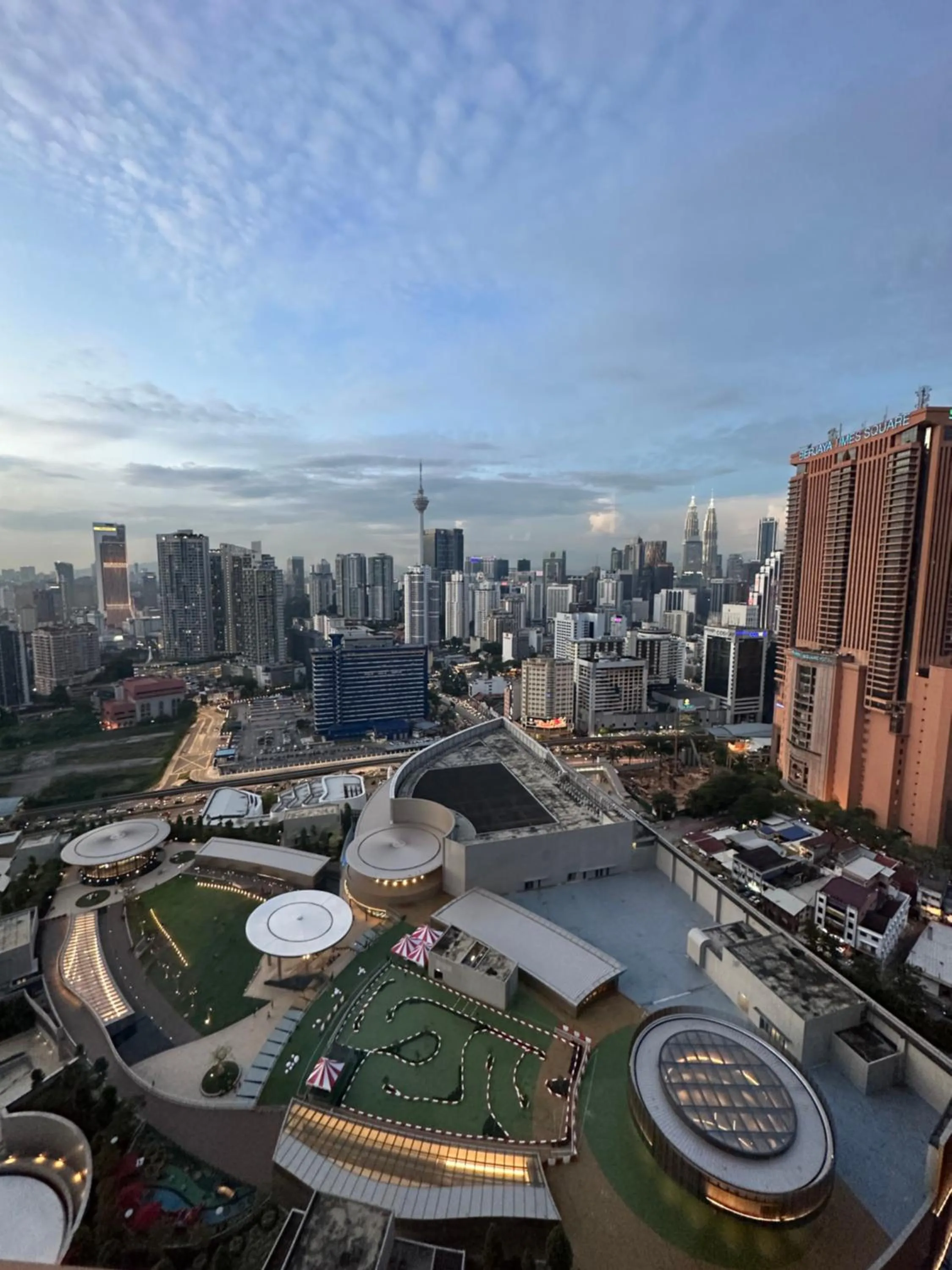 Day in Lucentia residence T1