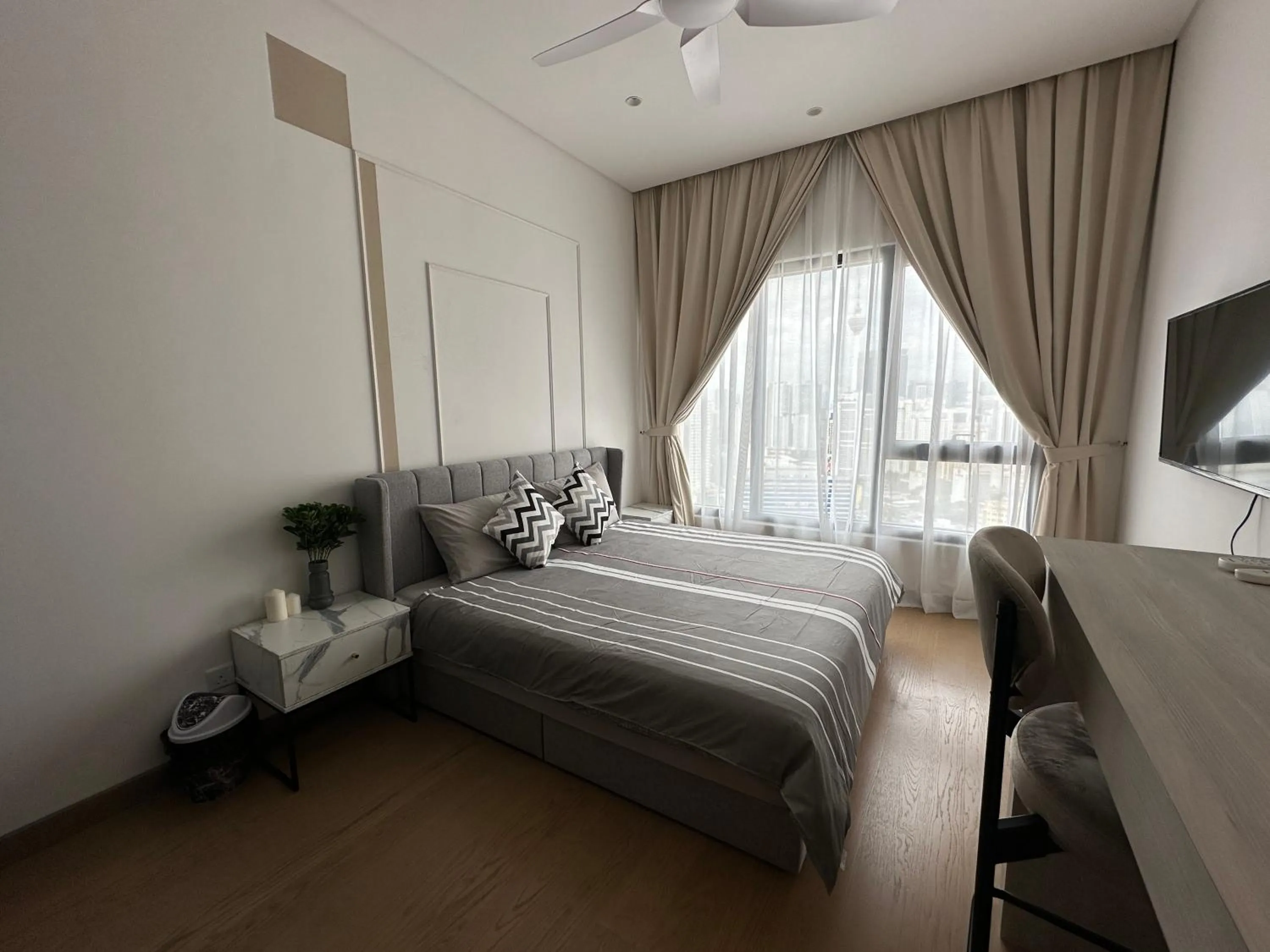 Bedroom, Bed in Lucentia residence T1