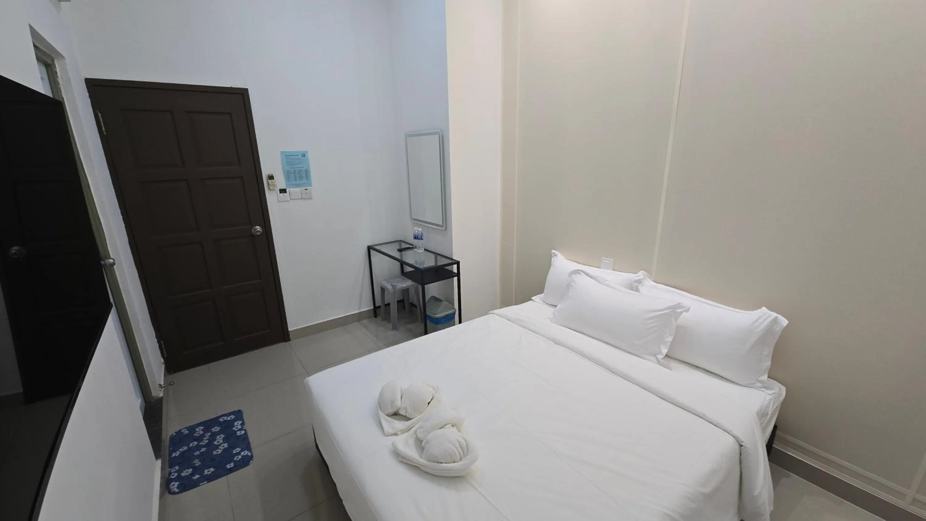 Bedroom, Bed in One Point Hotel @ Airport (Kuching)