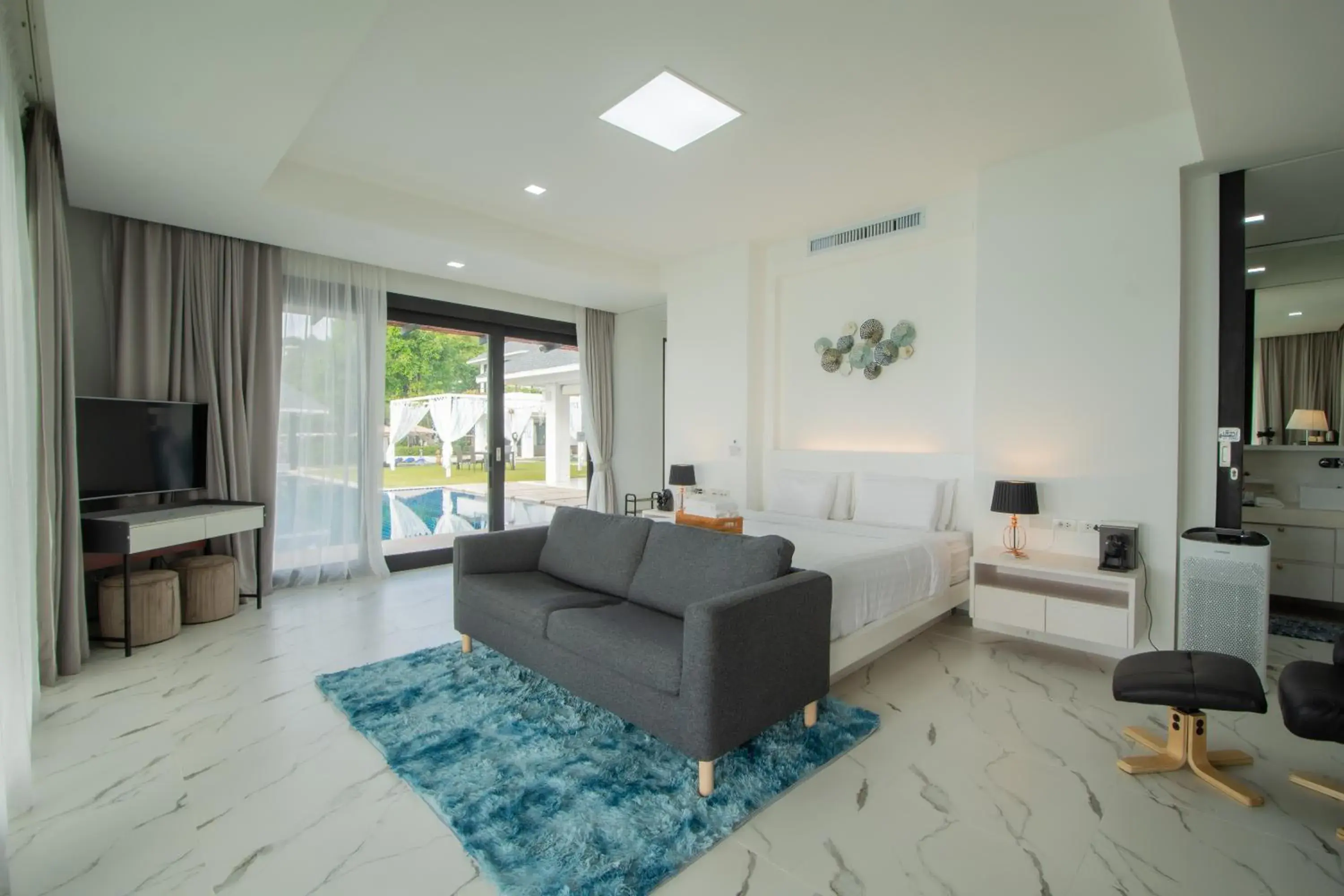 Bed in Bluemango Pool Villa & Resort Koh Samui Bed in Bluemango Pool Villa & Resort Koh Samui