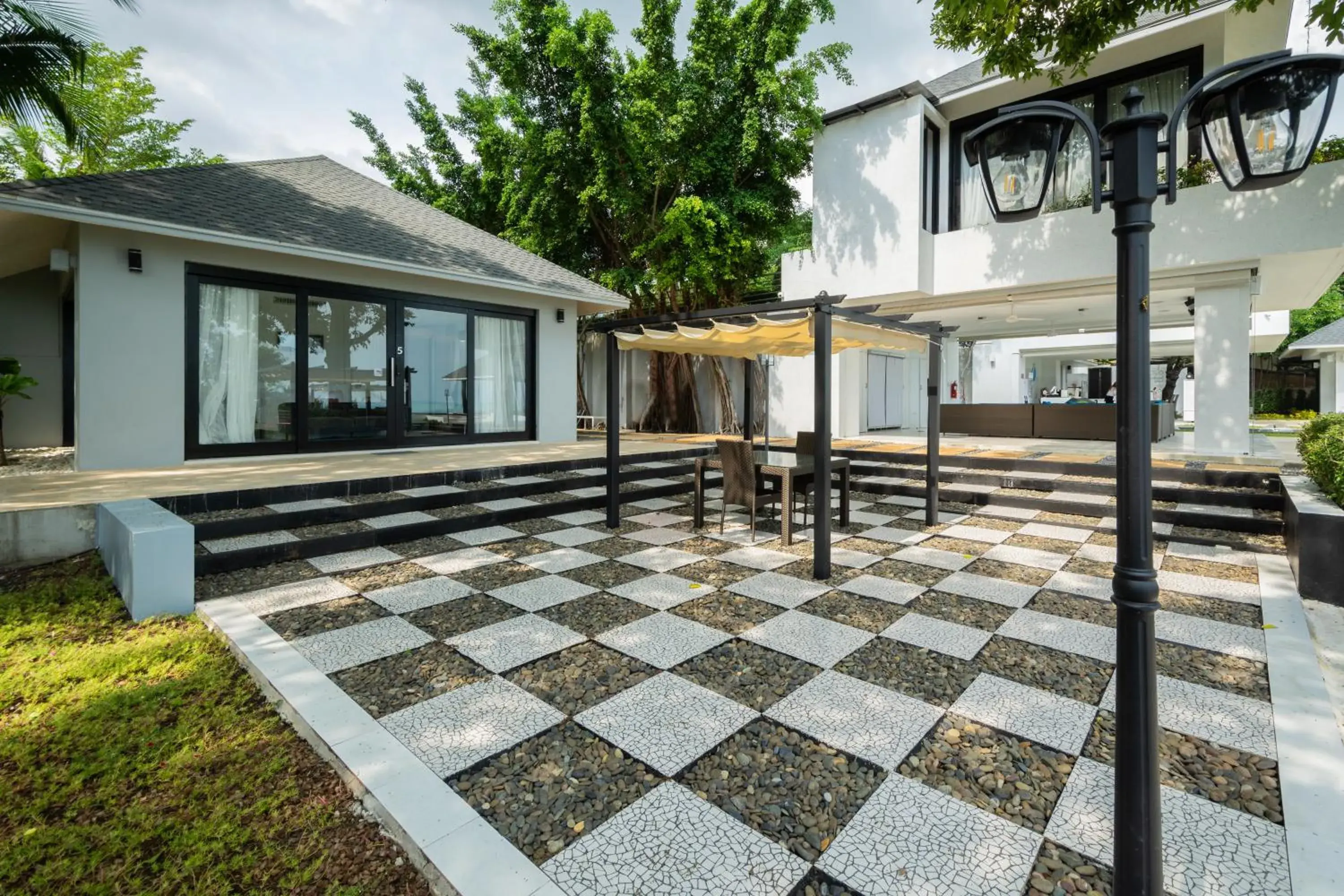 Property building in Bluemango Pool Villa & Resort Koh Samui Property building in Bluemango Pool Villa & Resort Koh Samui