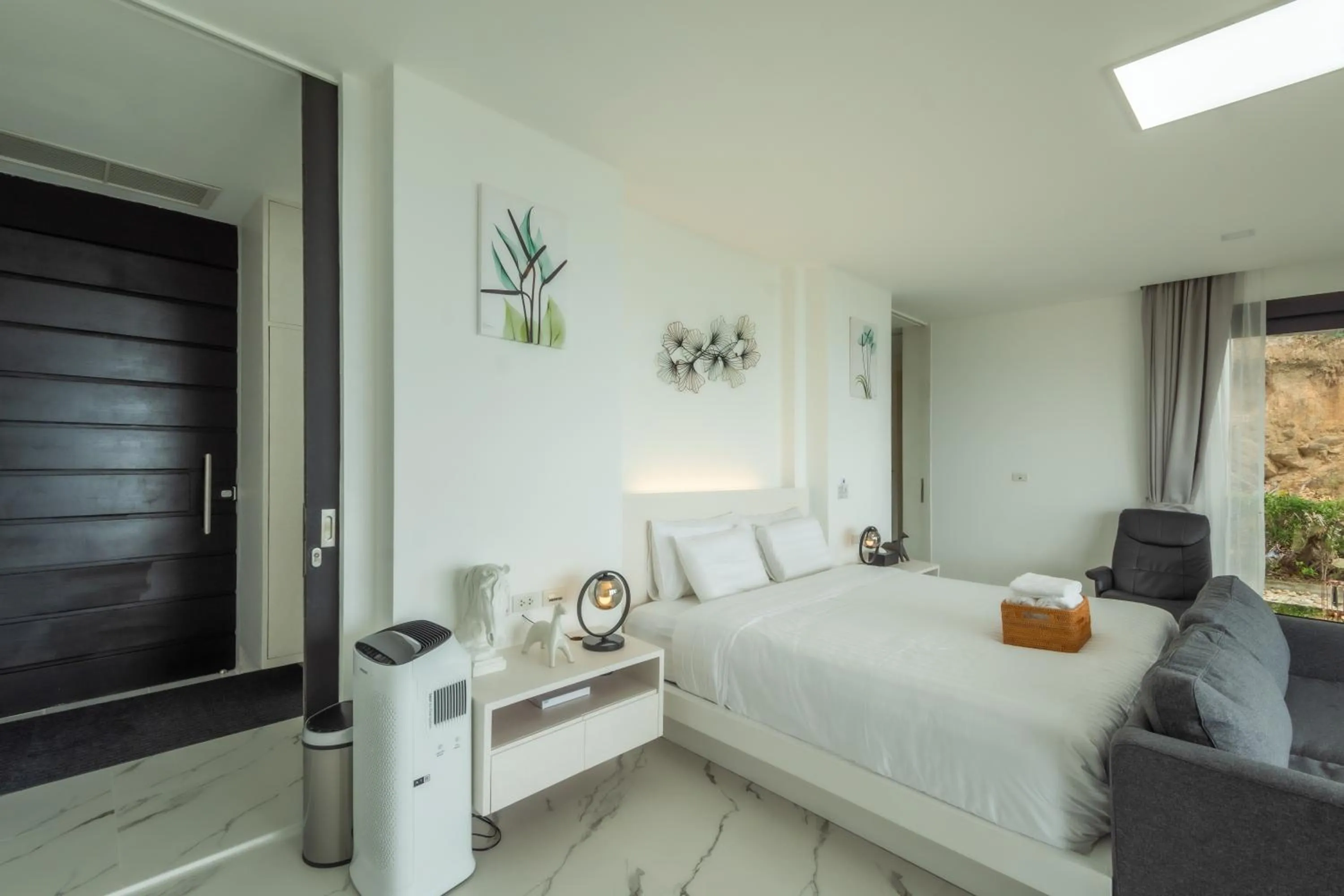 Bed in Bluemango Pool Villa & Resort Koh Samui