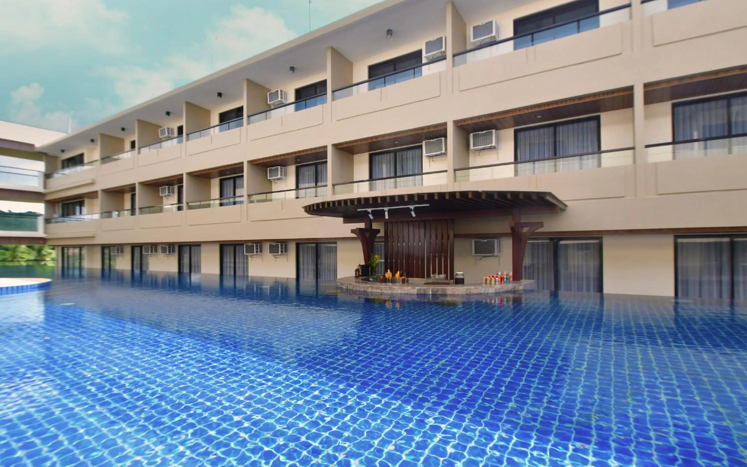 Swimming pool in Canyon Hotels & Resorts Boracay