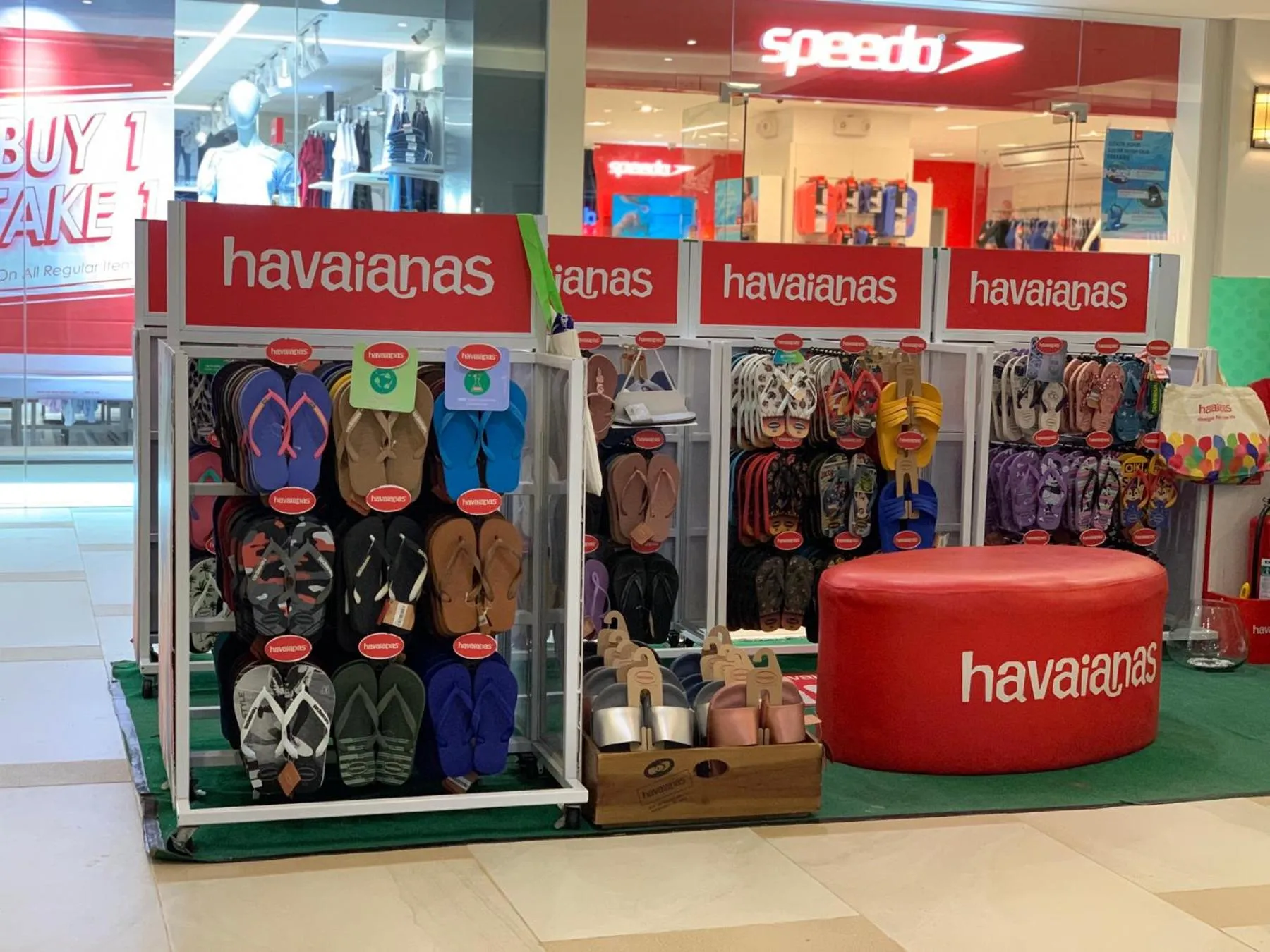 Shopping Area in Canyon Hotels & Resorts Boracay