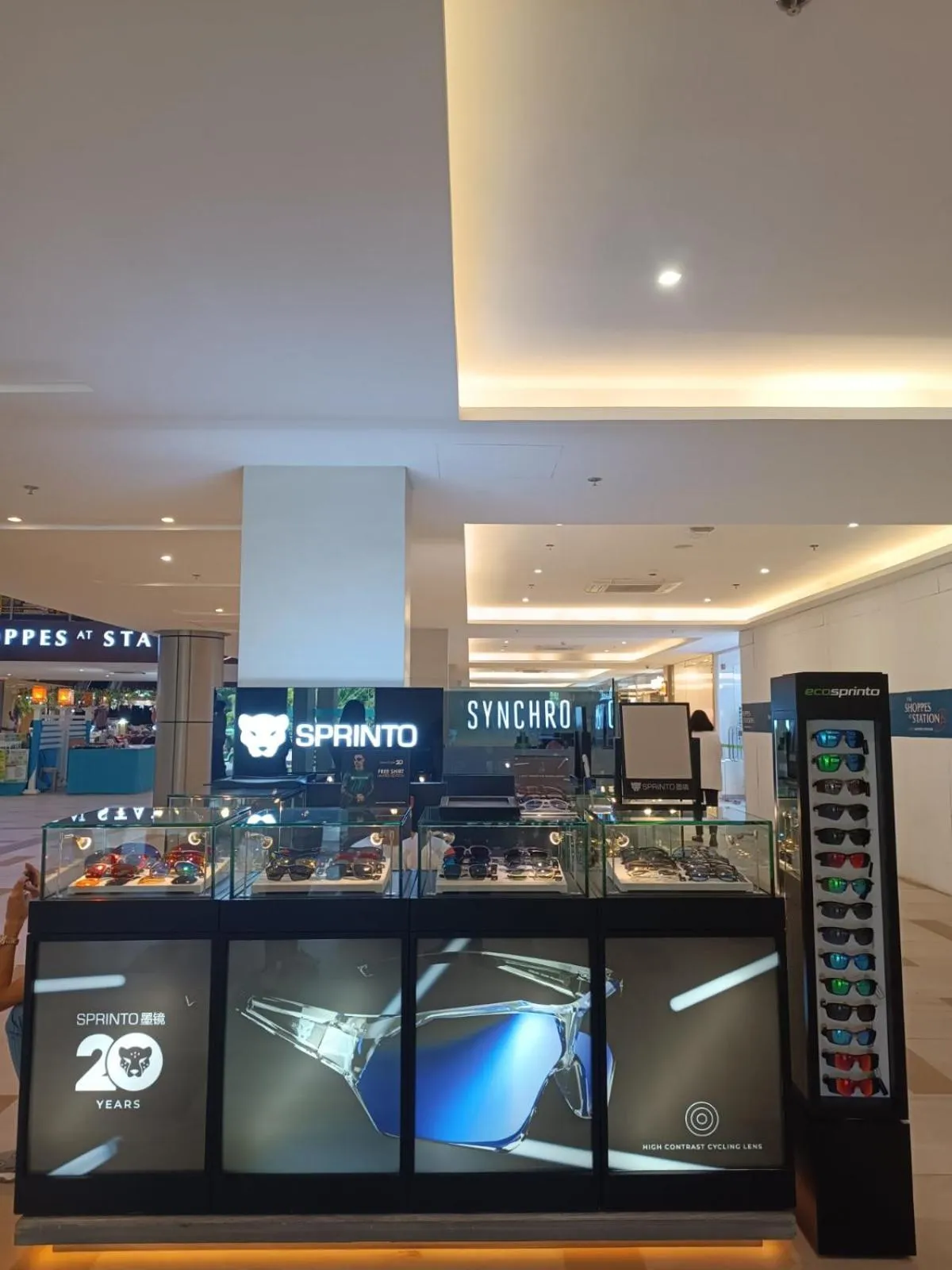 Shopping Area in Canyon Hotels & Resorts Boracay