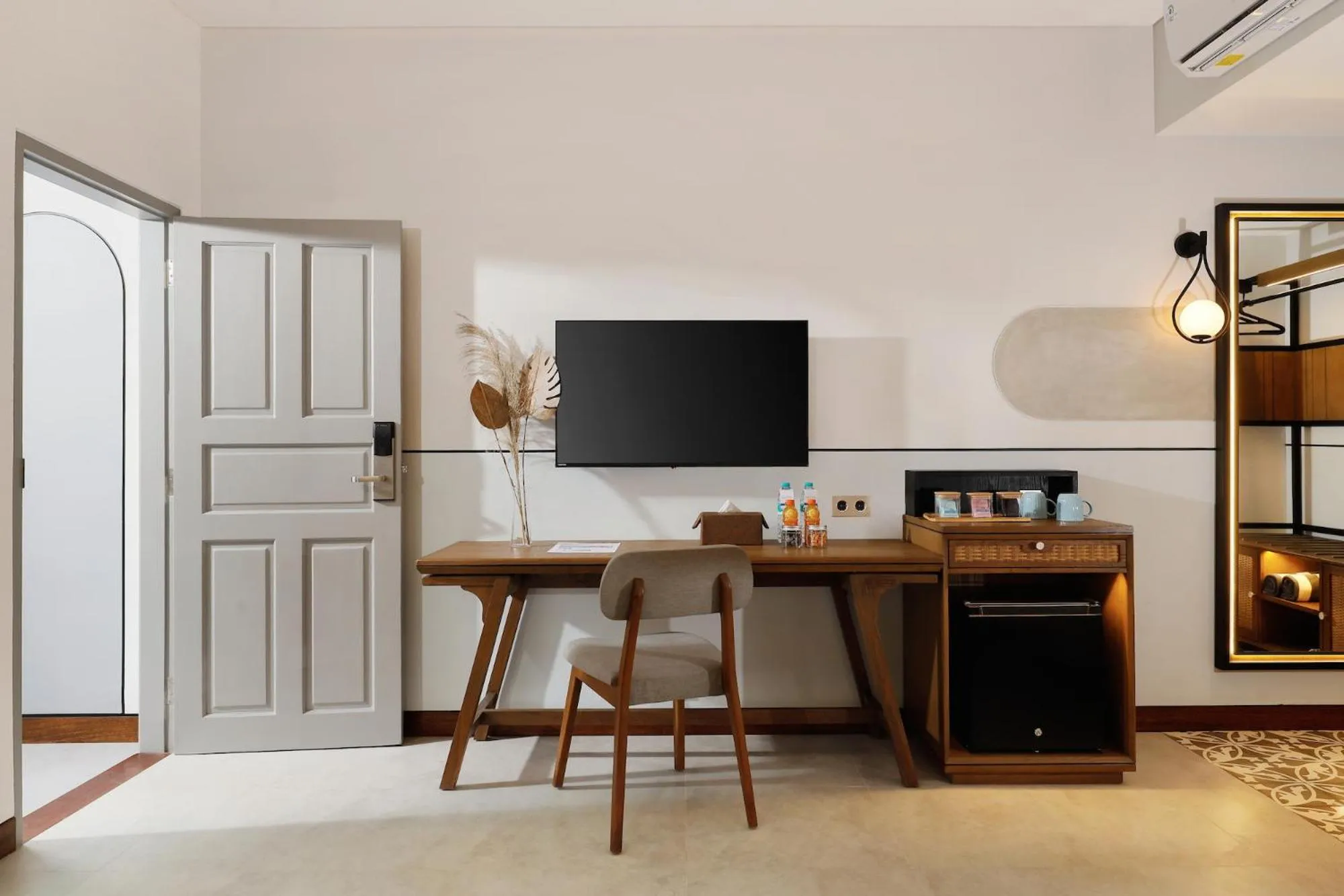 TV and multimedia in The Mahata