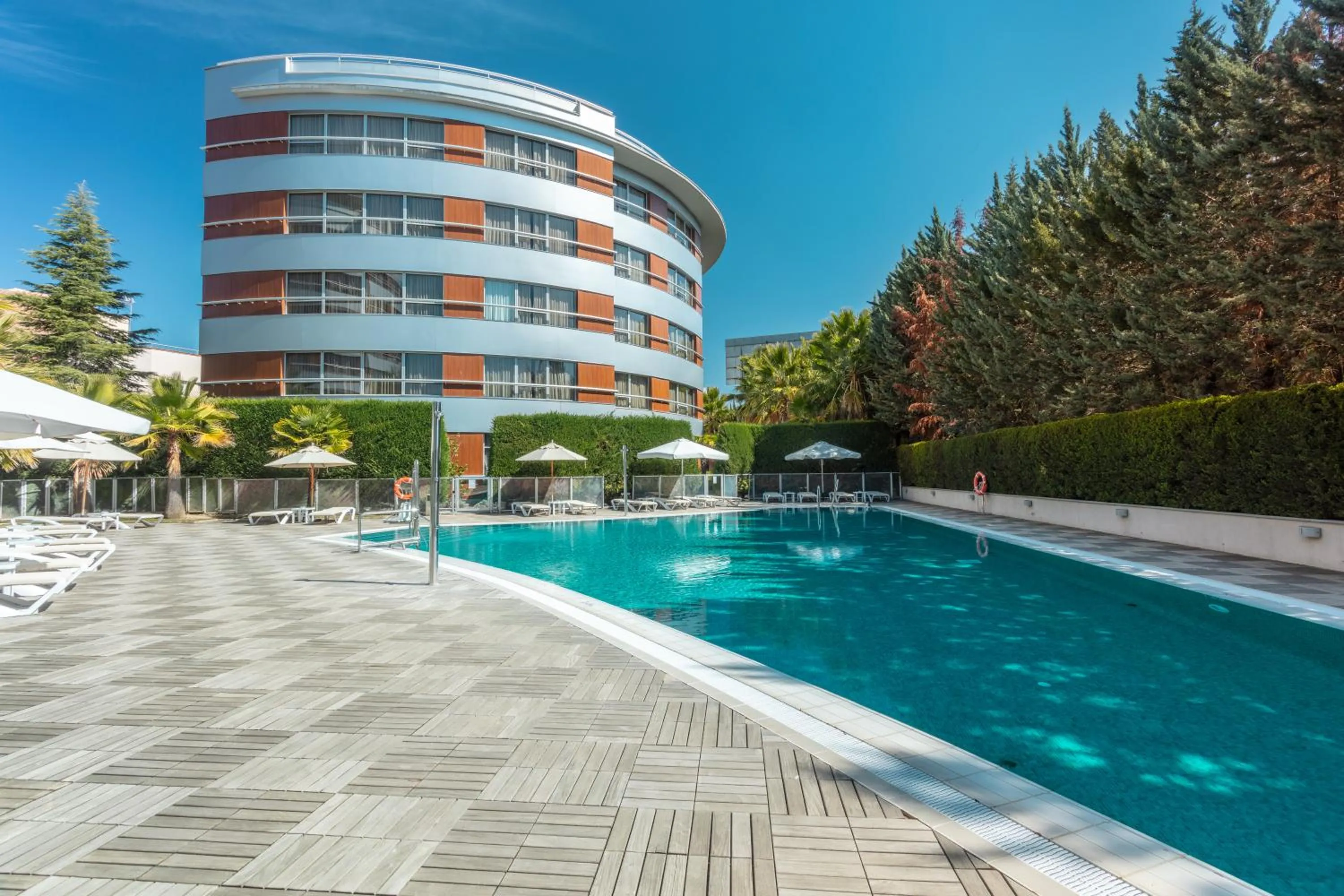 Property building in Hotel Abades Nevada Palace