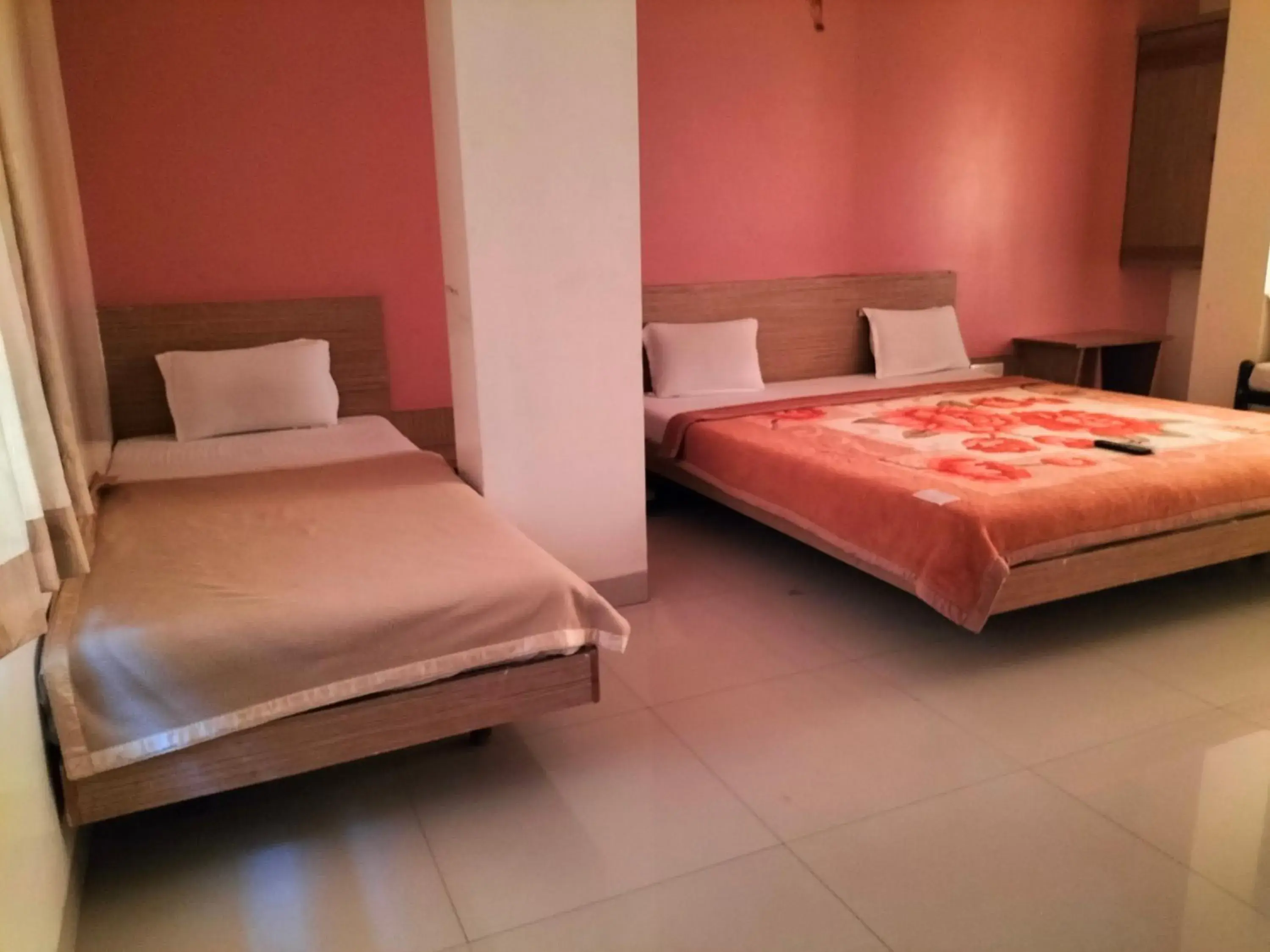 Photo of the whole room in HOTEL SAI SURYA Photo of the whole room in HOTEL SAI SURYA