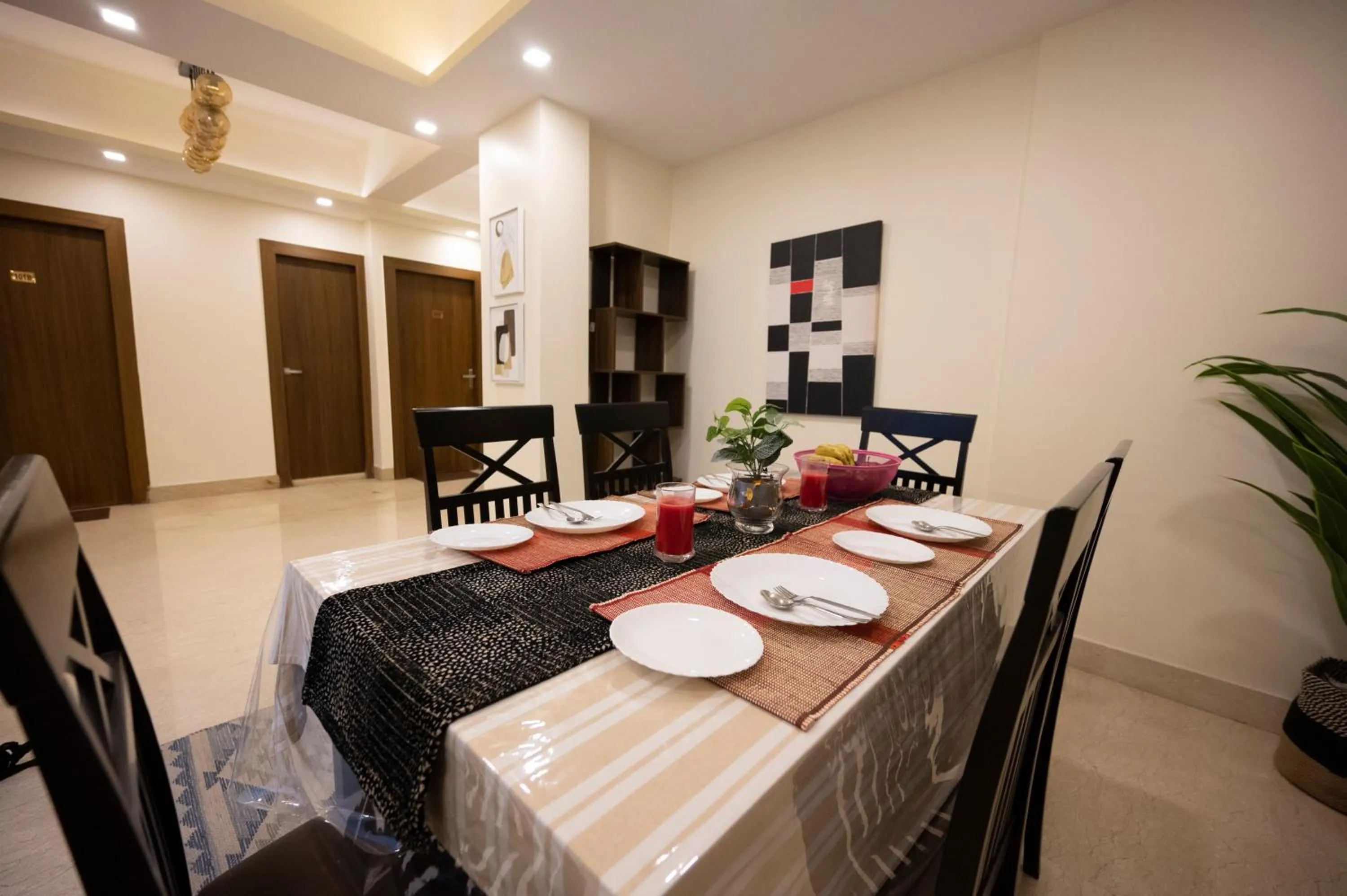 Living room in Lakeside Suites