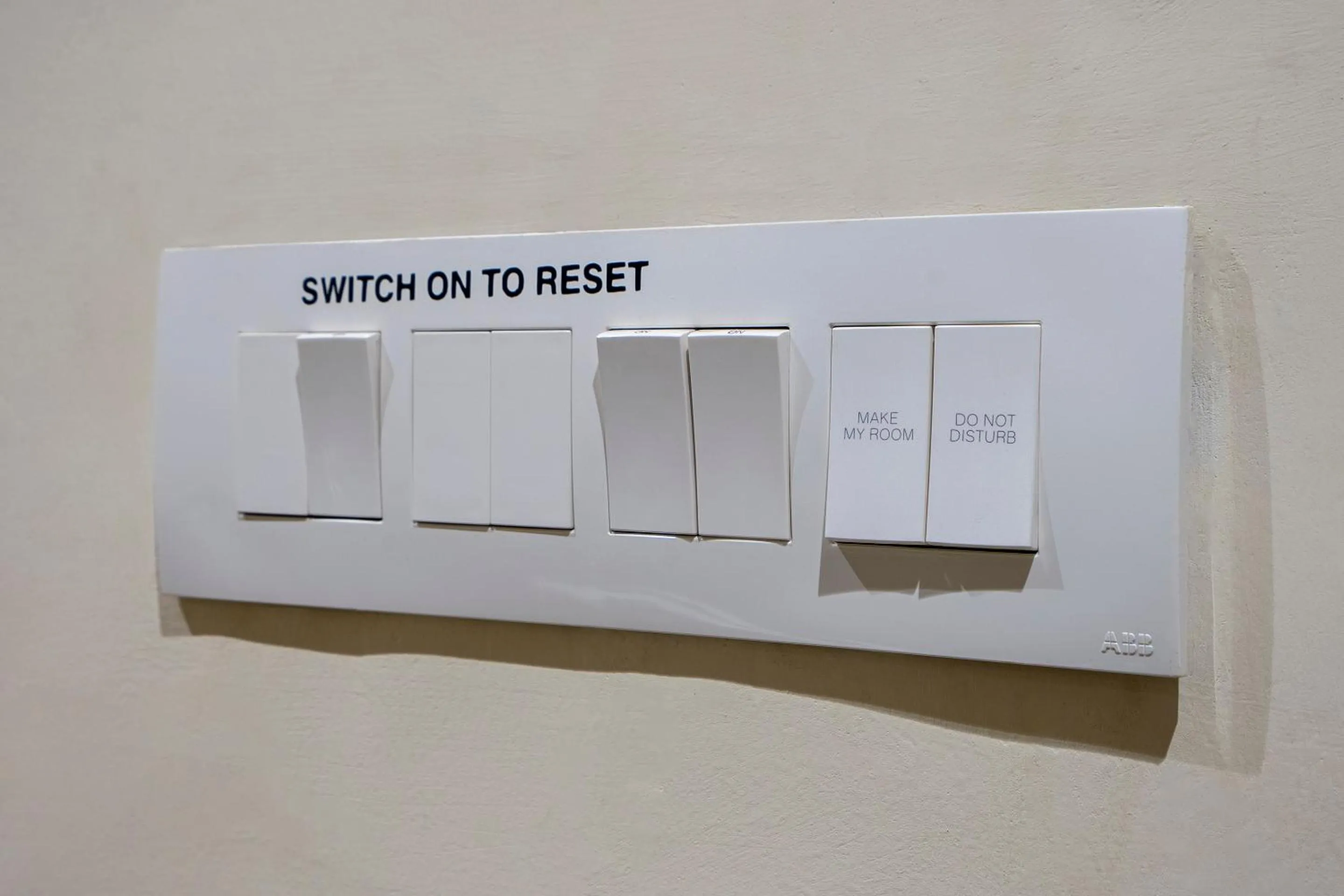 Sunday Hotel Vadodara