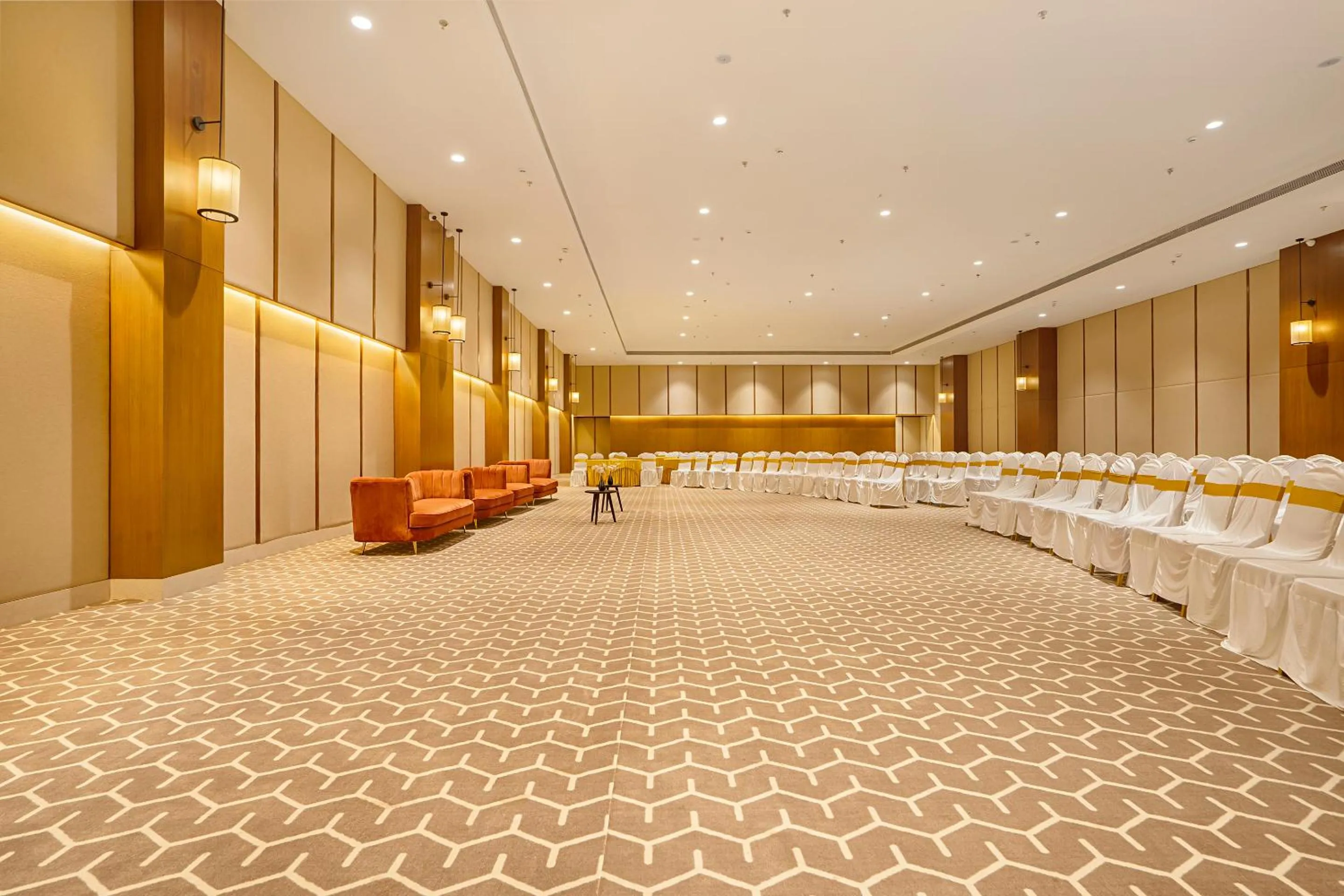 Meeting/conference room in Sunday Hotel Vadodara