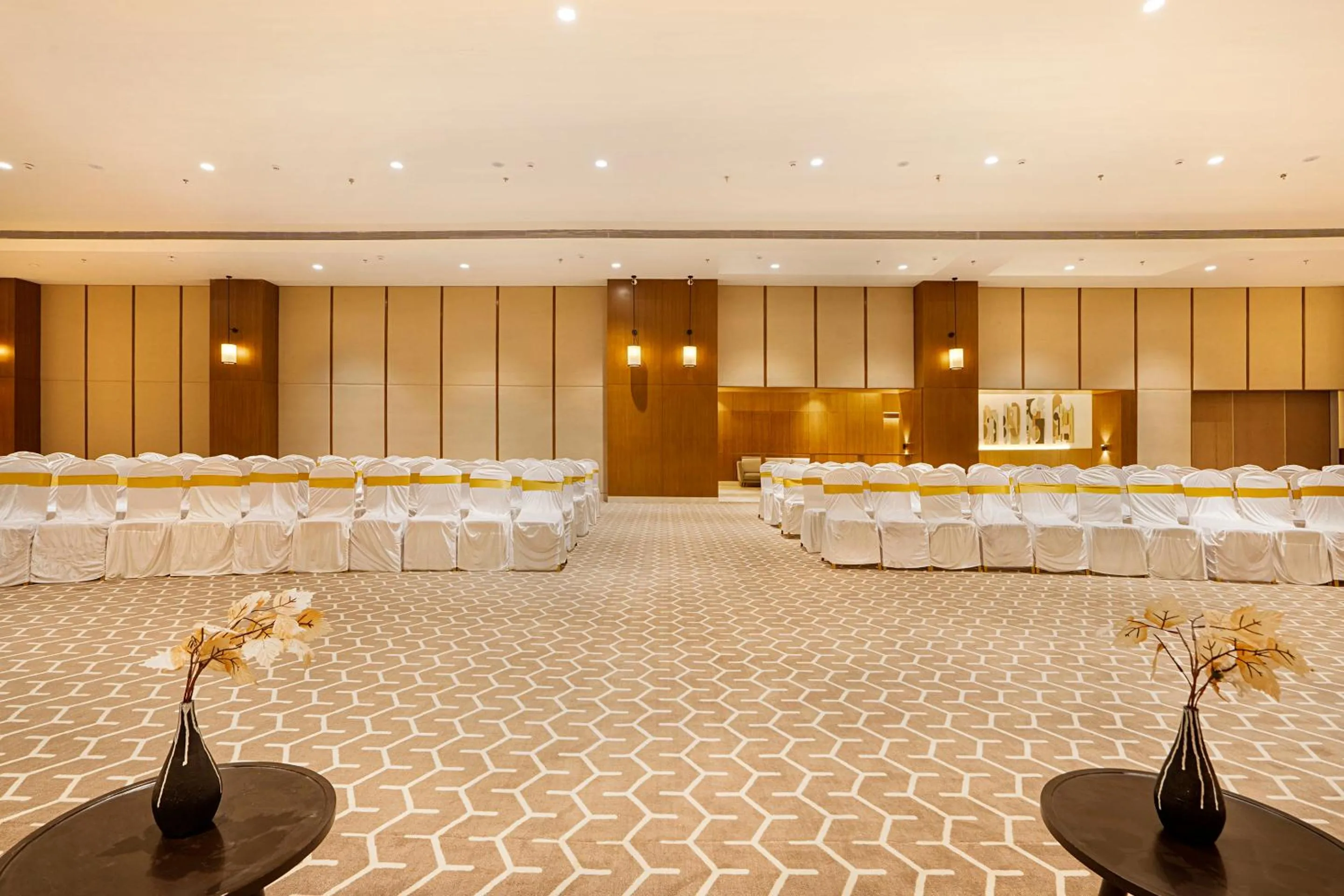 Sunday Hotel Vadodara