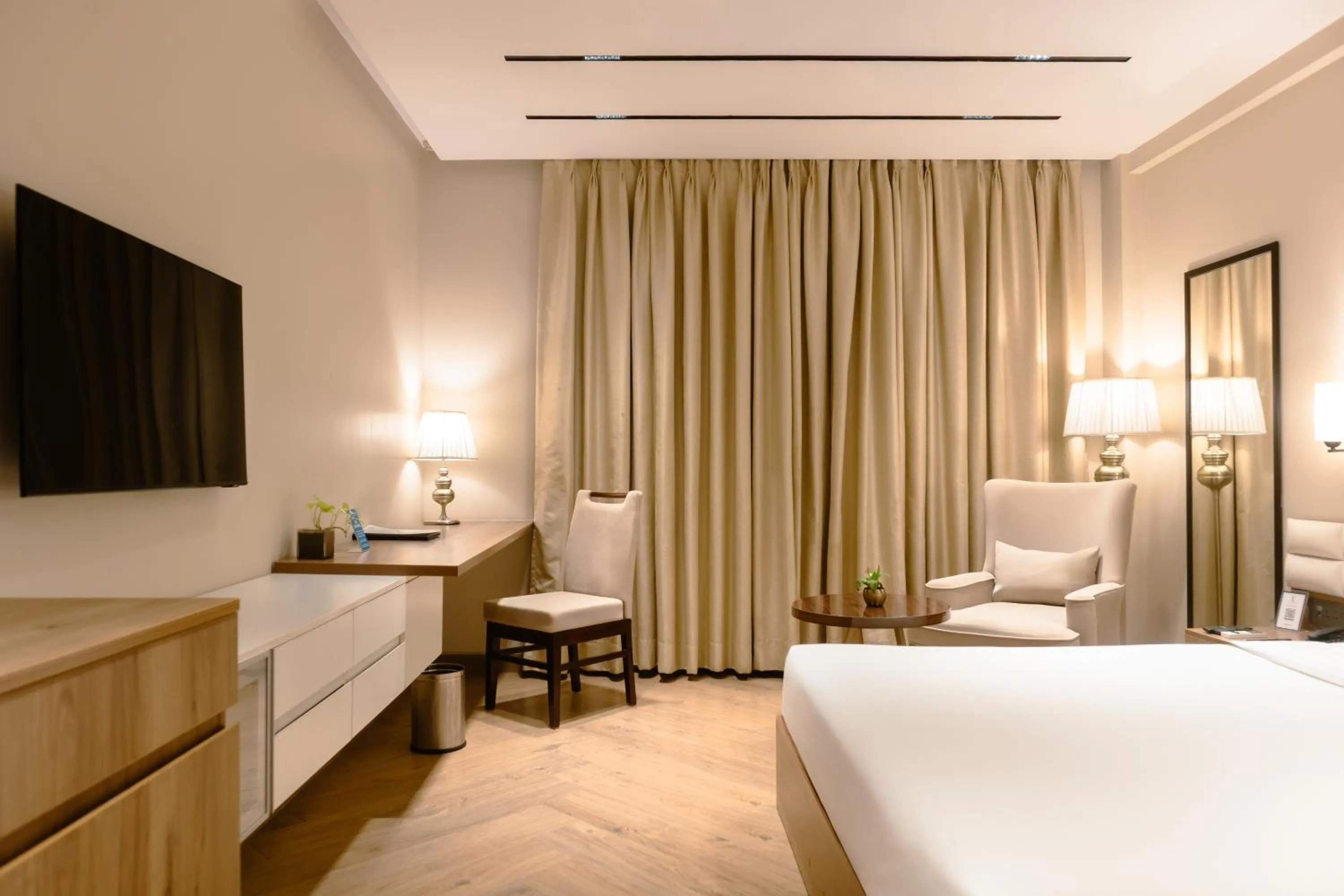 Bed in Udman Hotel Gurugram