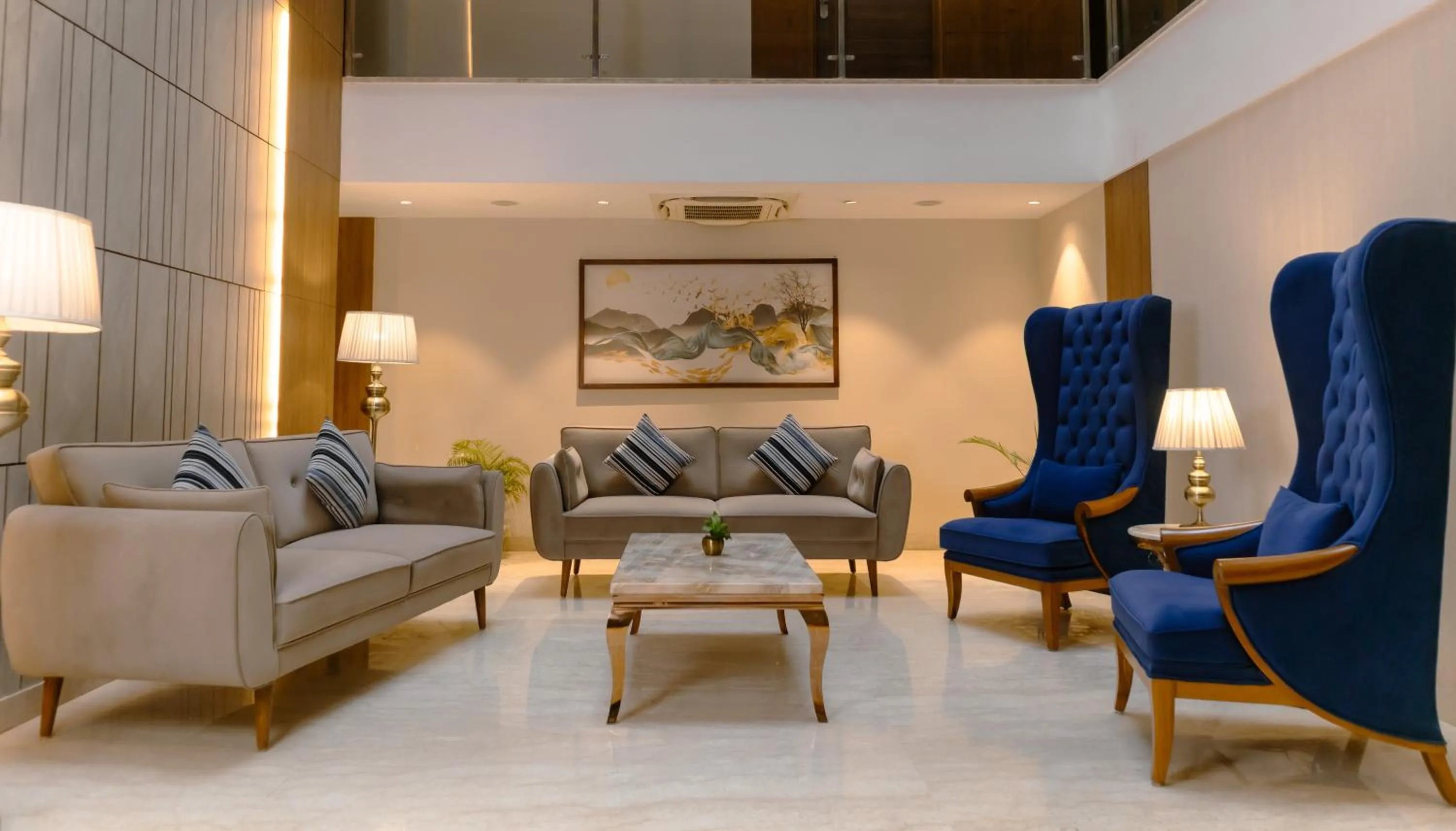 Lobby or reception in Udman Hotel Gurugram