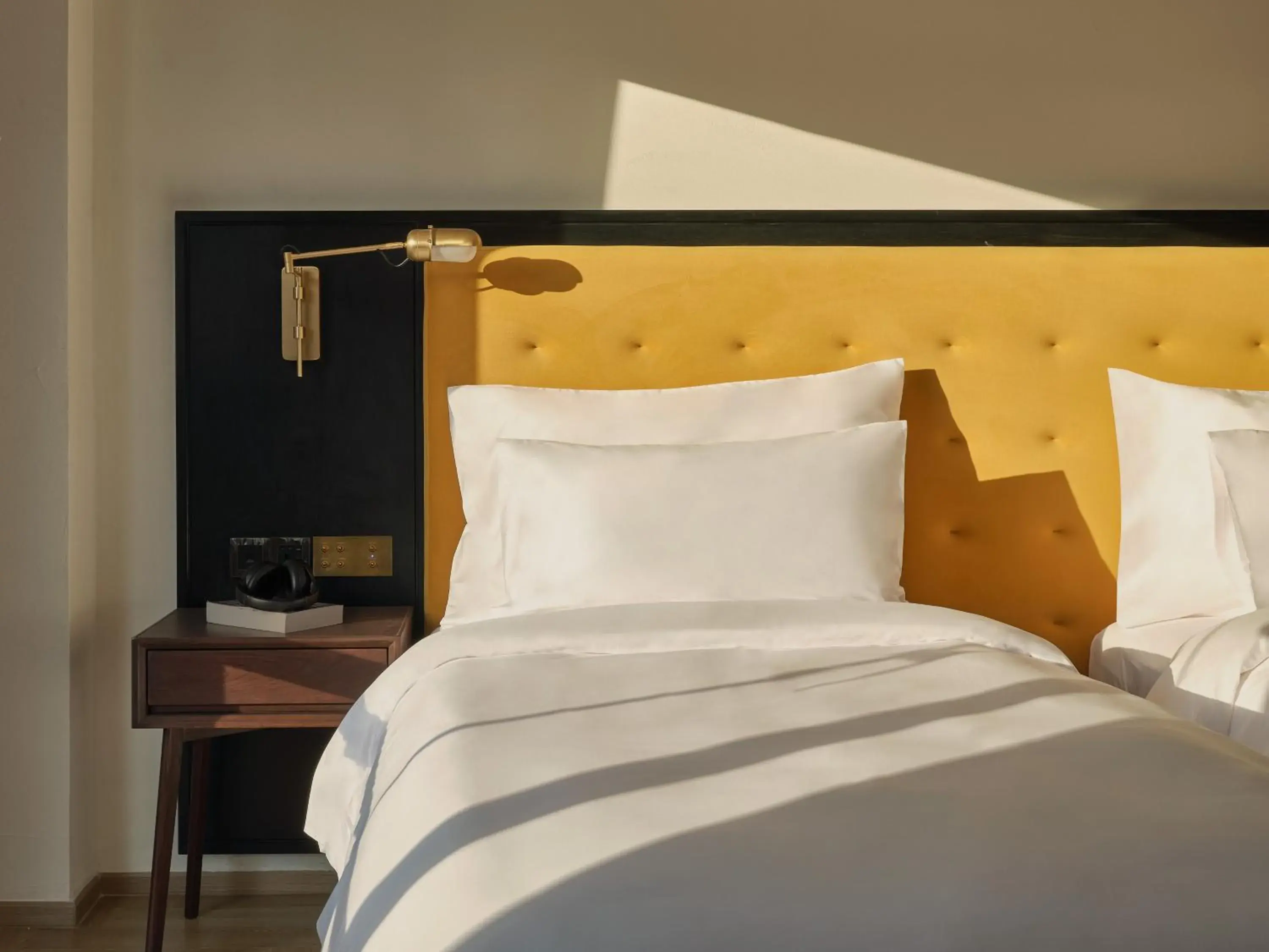 Bed in Public House Bangkok, a Member of Design Hotels Bed in Public House Bangkok, a Member of Design Hotels