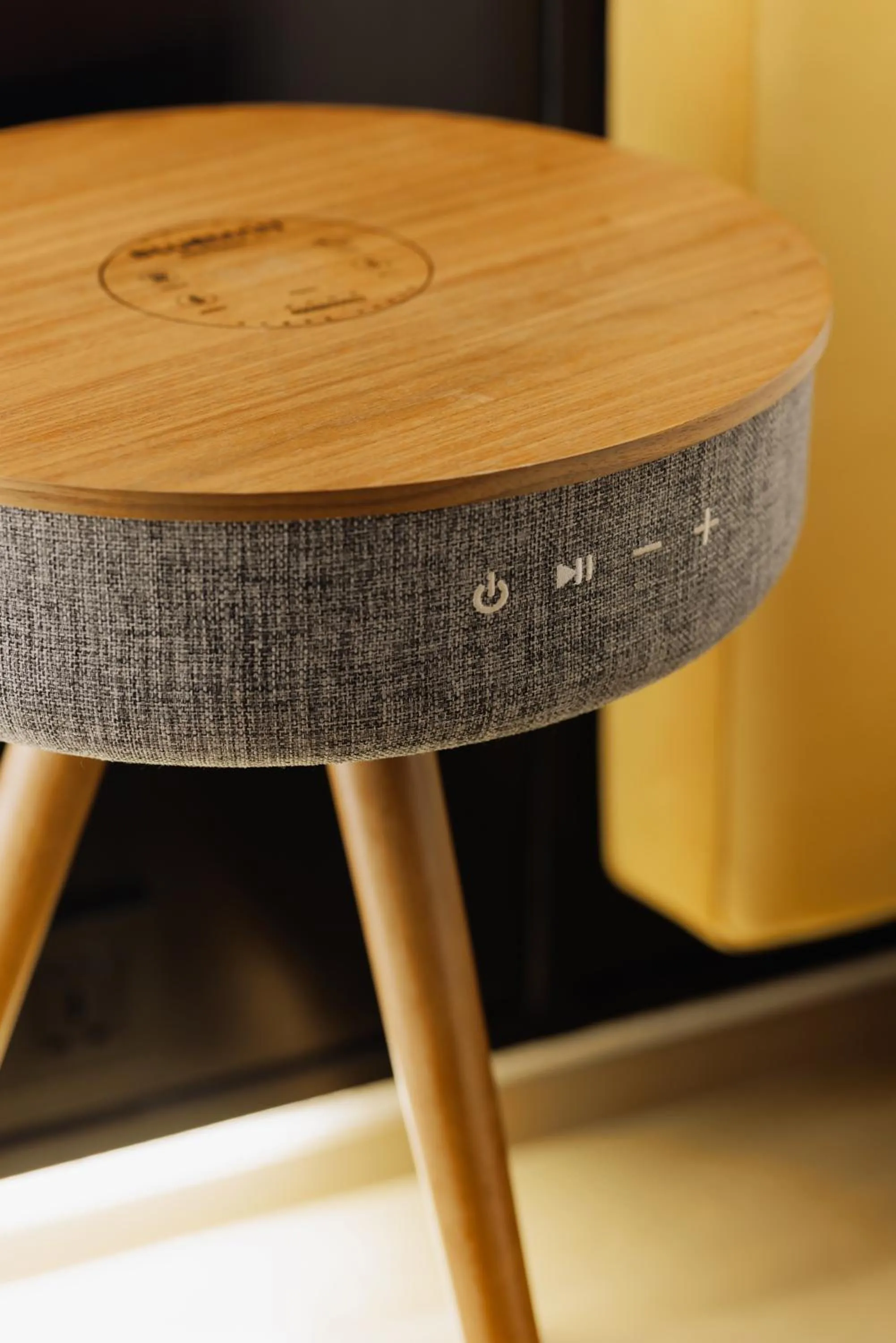 Area and facilities in Public House Bangkok, a Member of Design Hotels