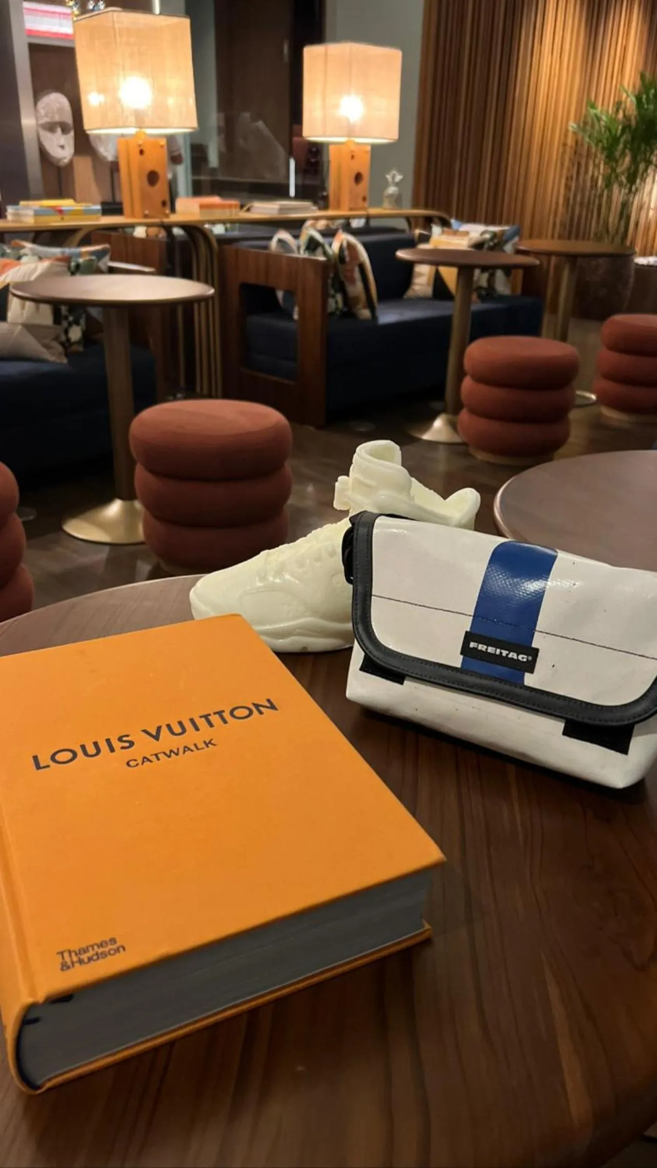 Area and facilities in Public House Bangkok, a Member of Design Hotels