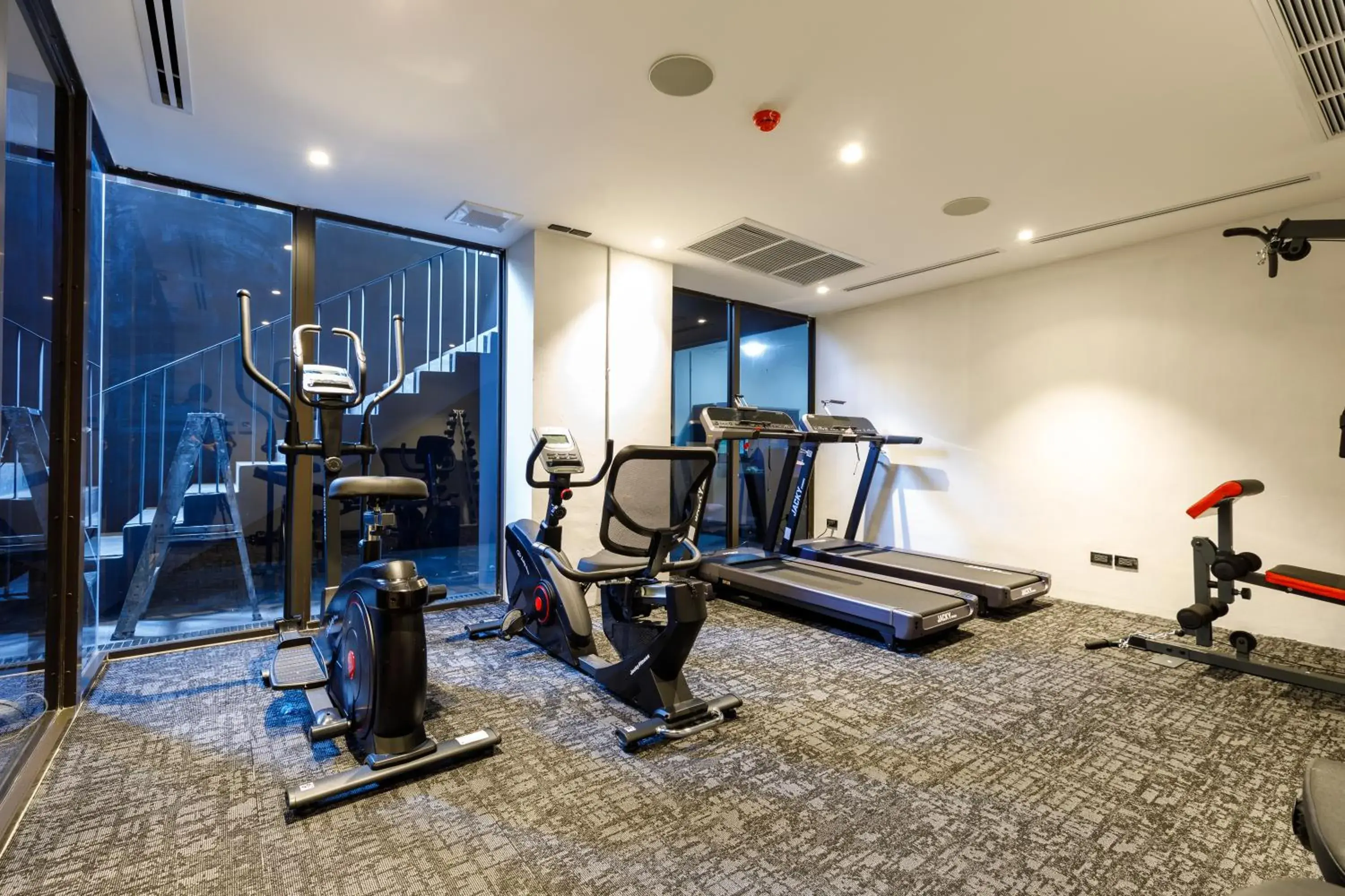Fitness centre/facilities in Benjarong Hotel Bangkok Fitness centre/facilities in Benjarong Hotel Bangkok