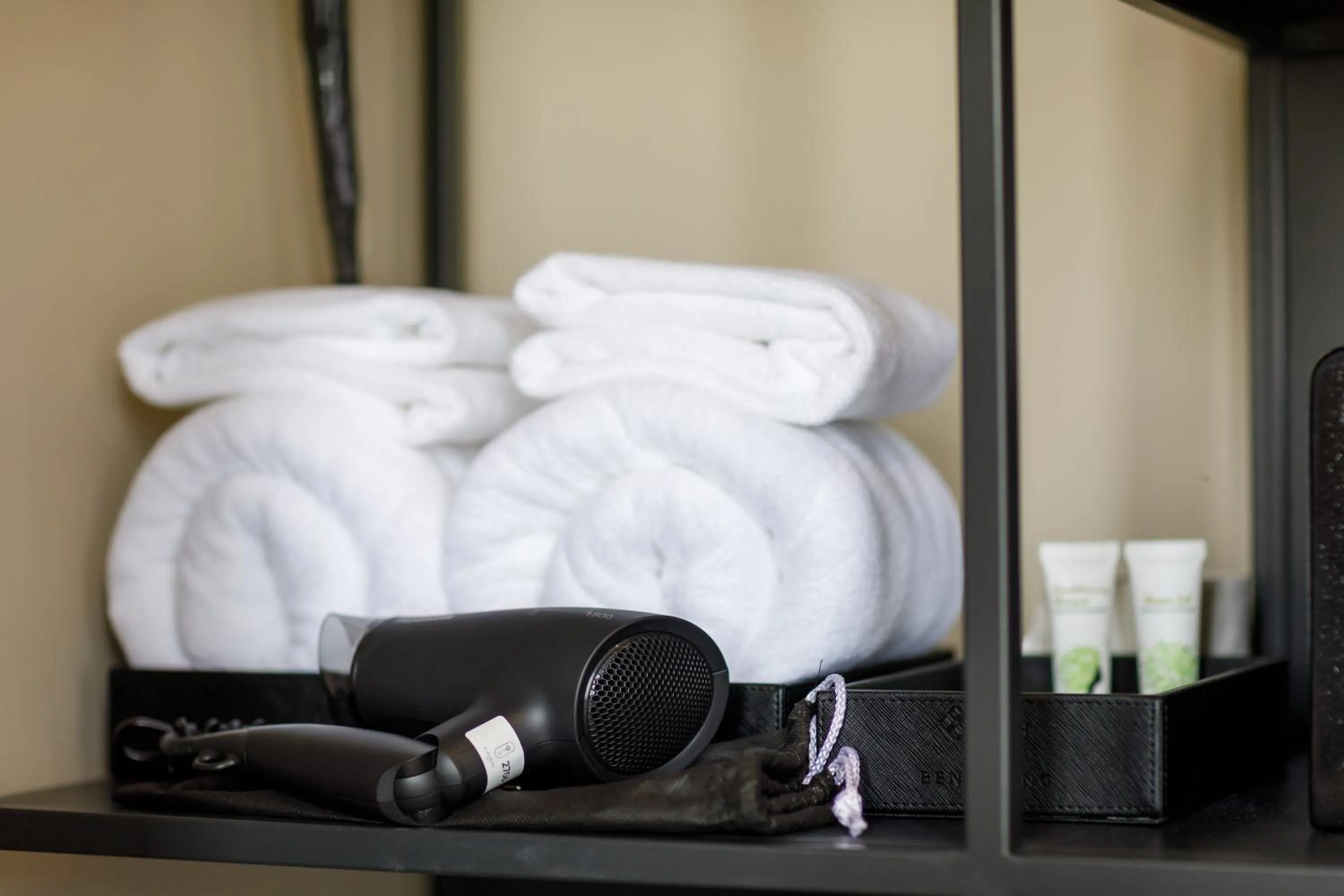 heating in Benjarong Hotel Bangkok Ratchada