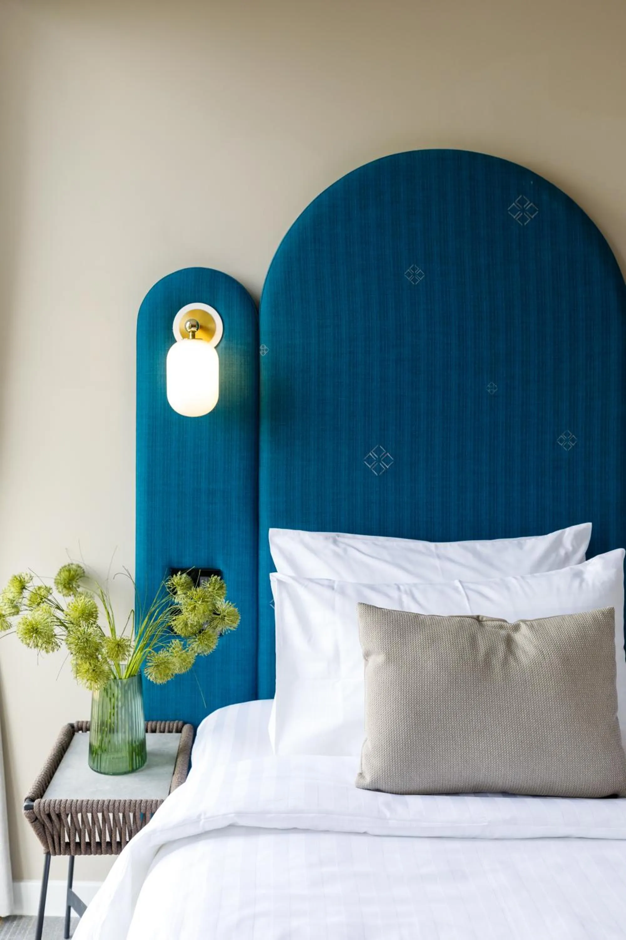 Bed in Benjarong Hotel Bangkok Ratchada