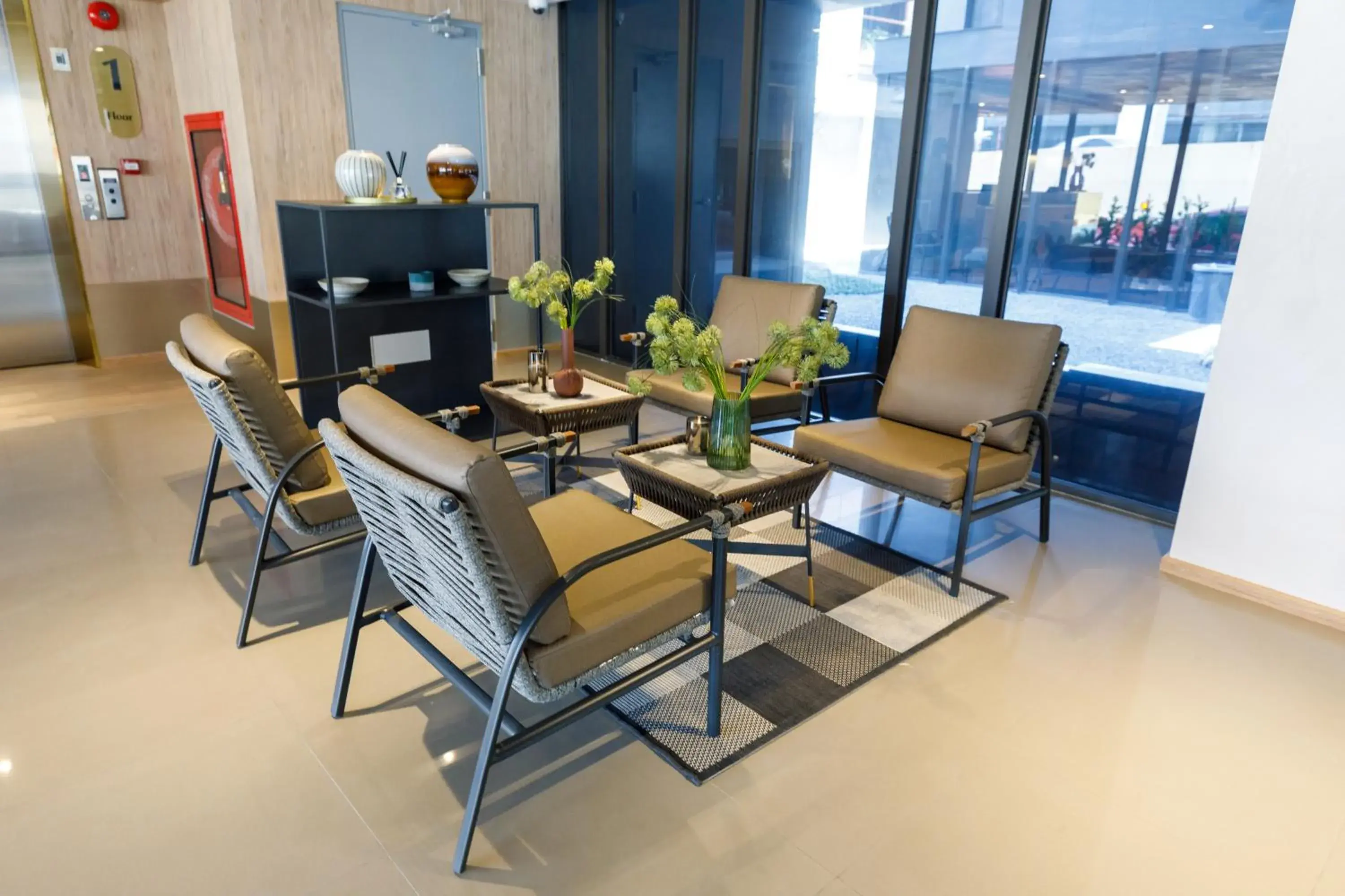 Lobby or reception in Benjarong Hotel Bangkok Lobby or reception in Benjarong Hotel Bangkok