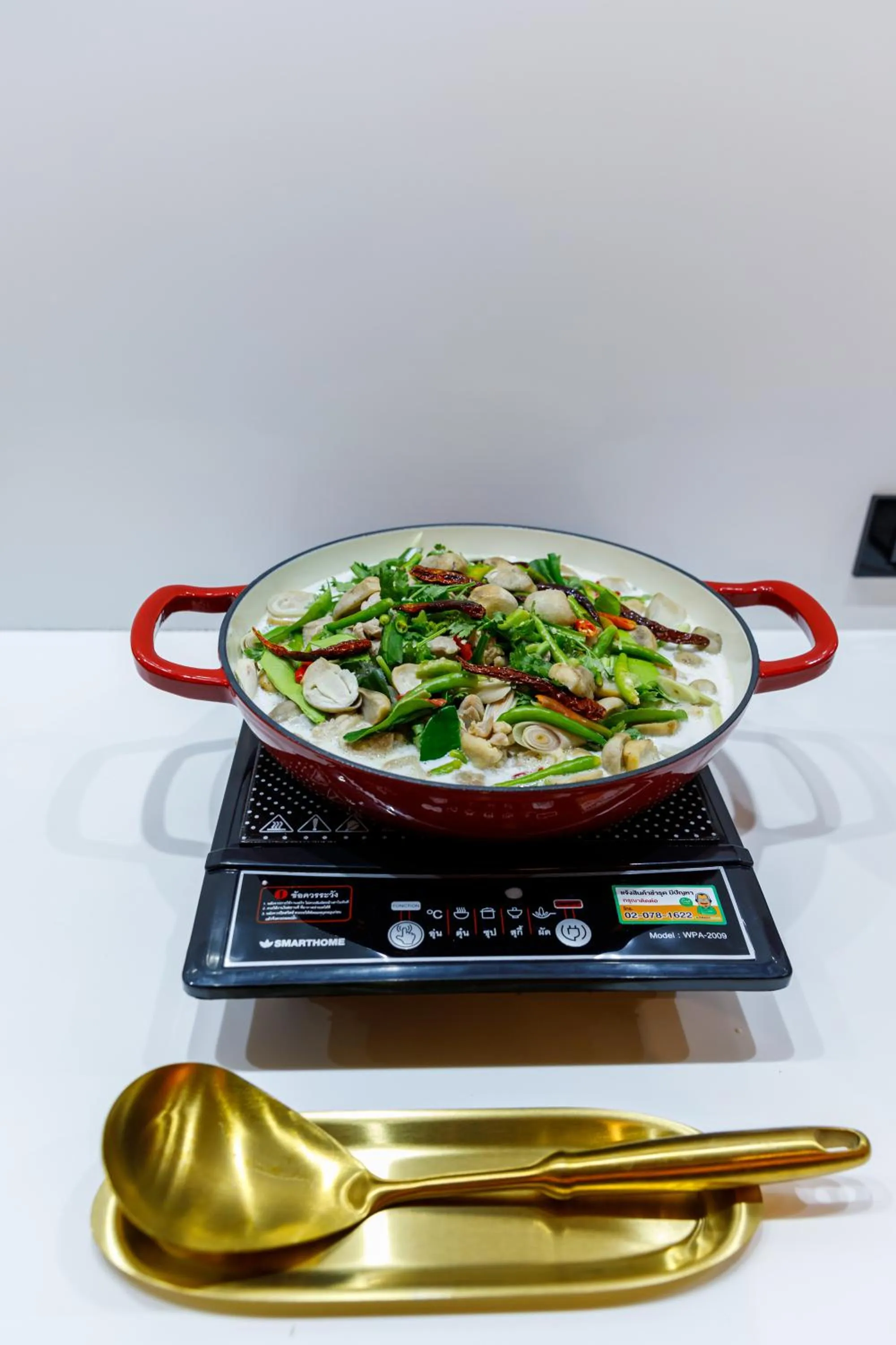 Food and drinks in Benjarong Hotel Bangkok Ratchada