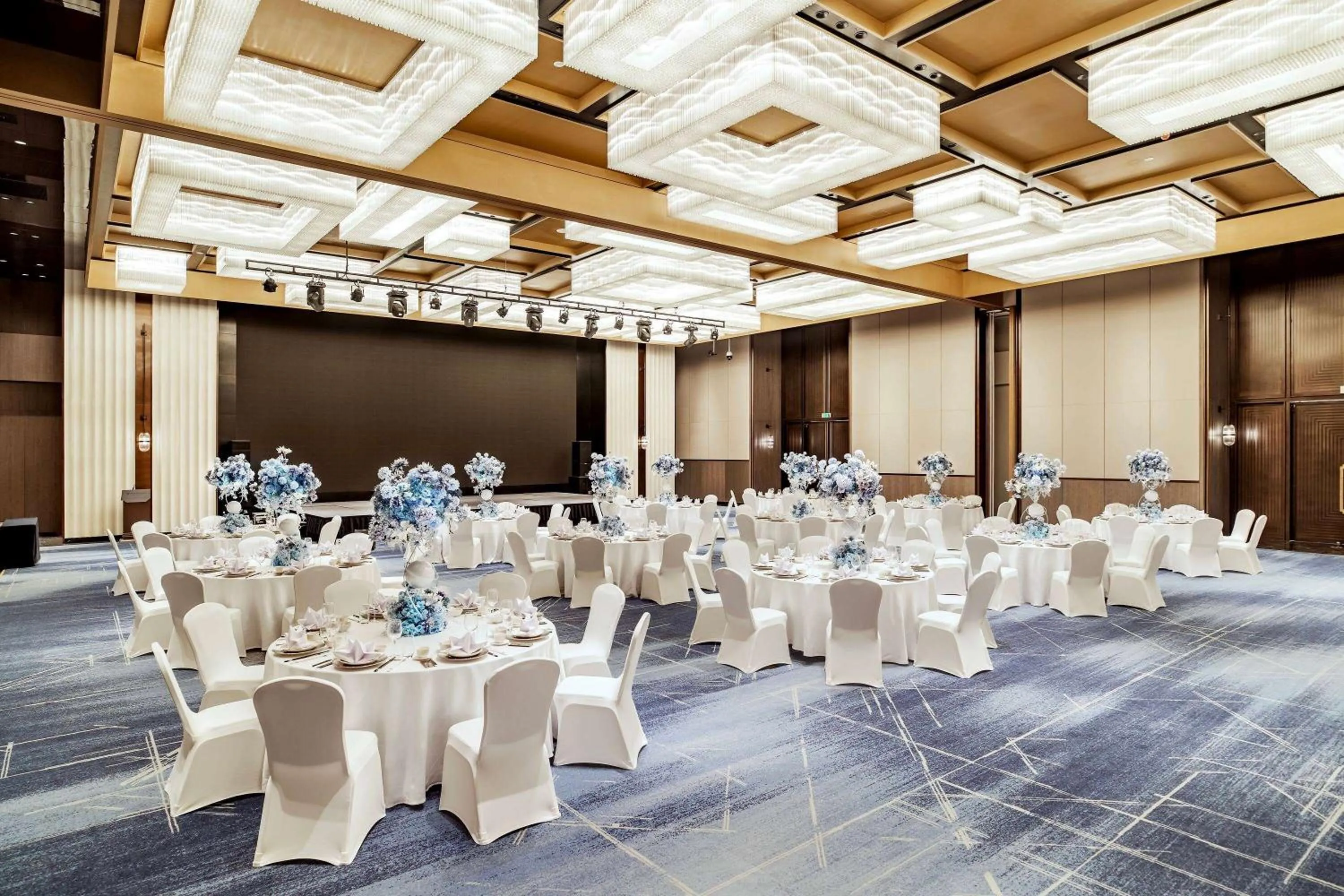 Banquet/Function facilities in Wyndham Grand Plaza Royale Yujia Anhua