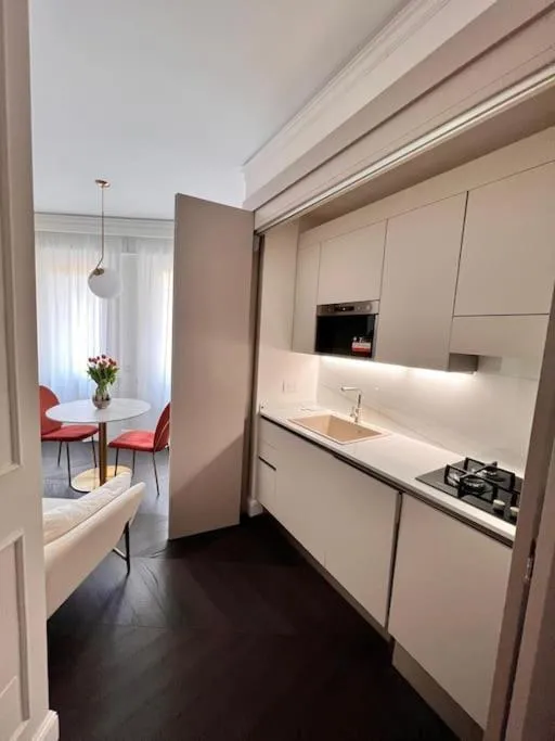 Elegante appartamento in zona Tortona-Solari