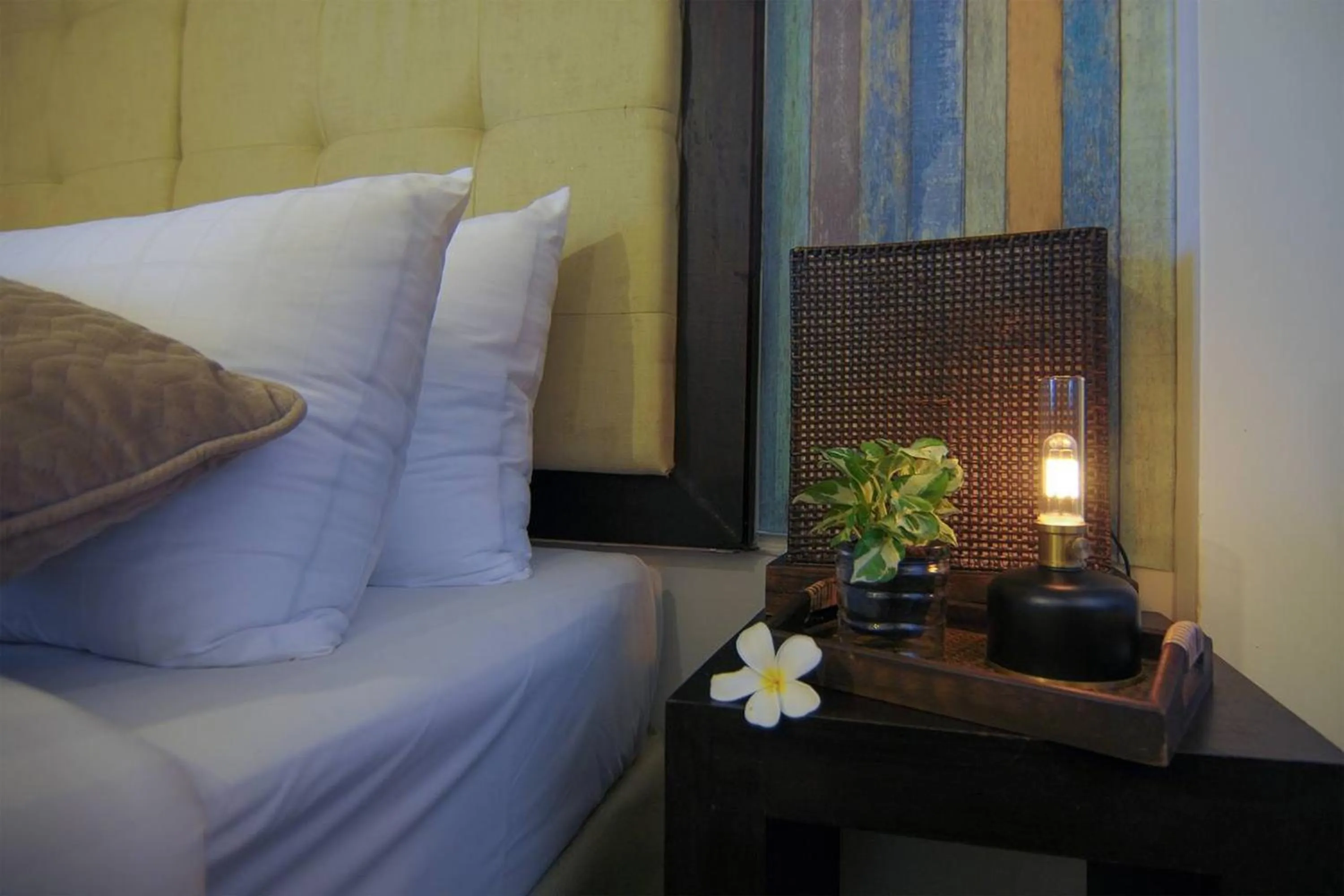 Bed in Palm Resort Krabi