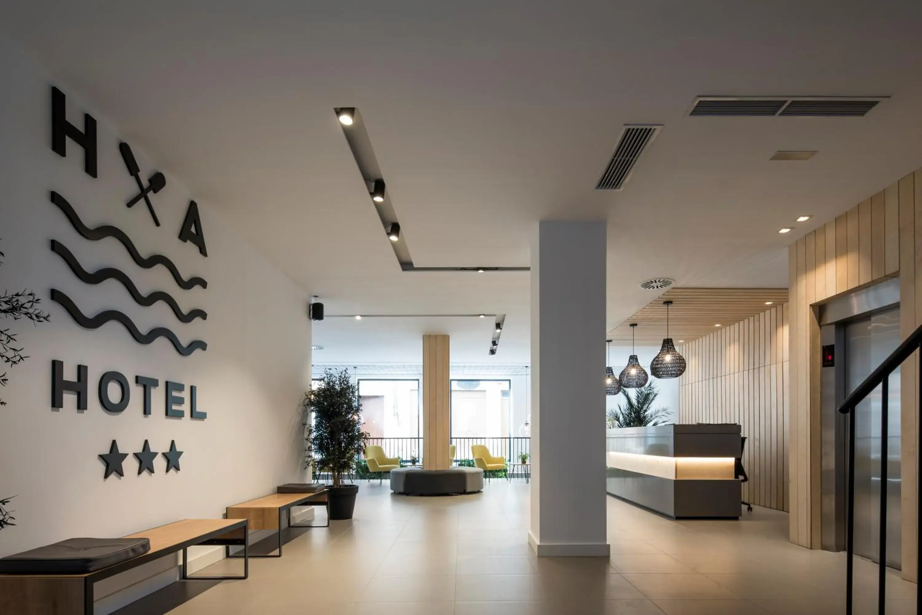 Lobby or reception in Hotel Airiños 3* Lobby or reception in Hotel Airiños 3*