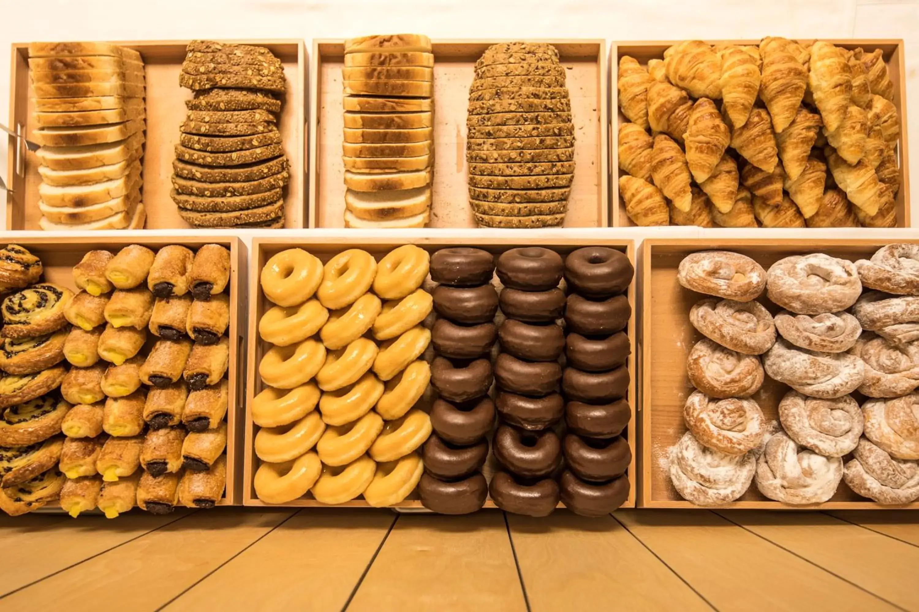 Breakfast in Hotel Airiños 3* Breakfast in Hotel Airiños 3*