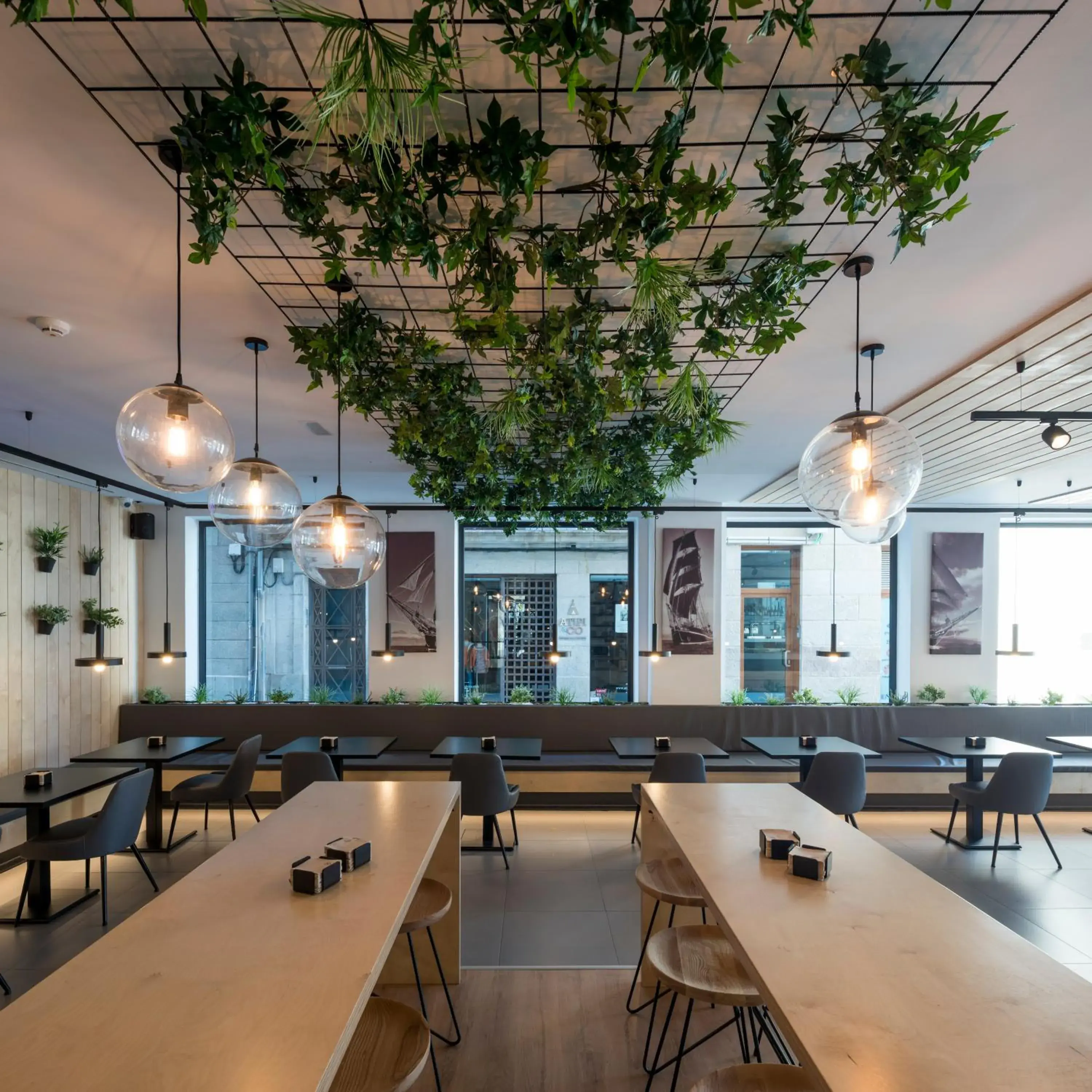 Restaurant/places to eat in Hotel Airiños 3* Restaurant/places to eat in Hotel Airiños 3*