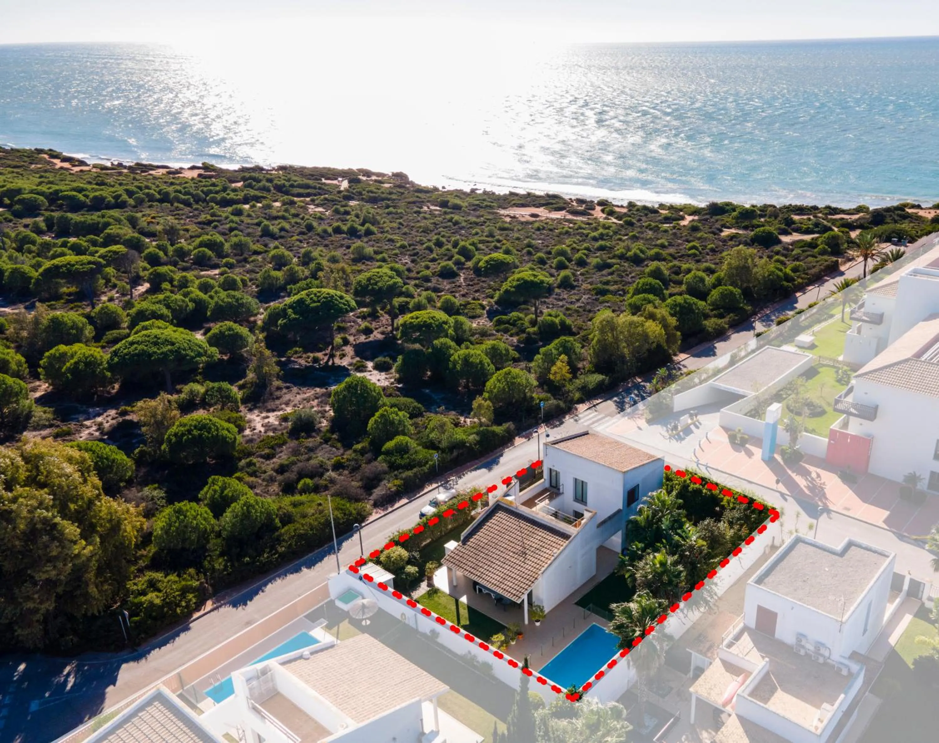 Villa Los Pinares de Monaco en Roche, Conil, Cádiz