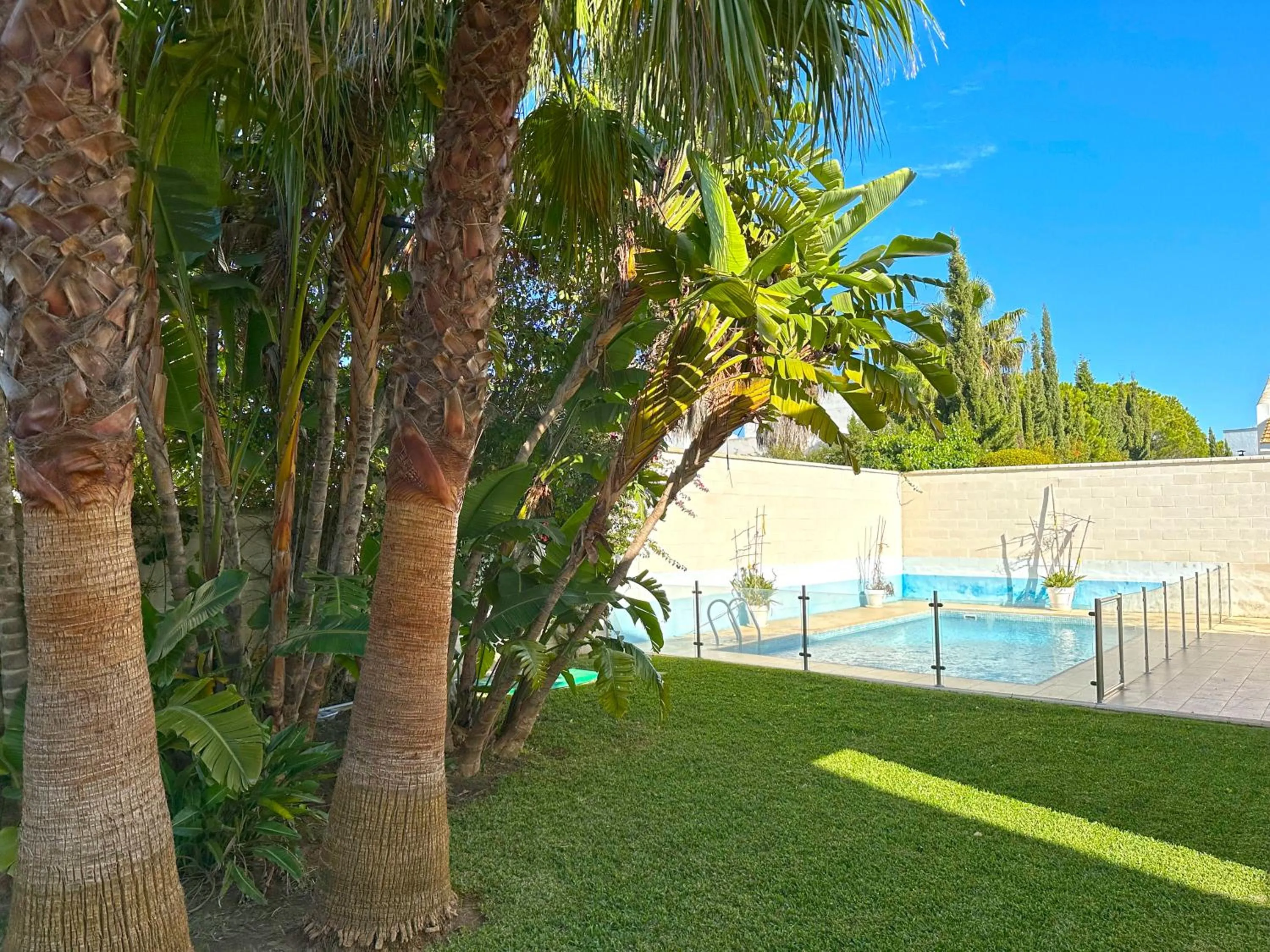 Villa Los Pinares de Monaco en Roche, Conil, Cádiz