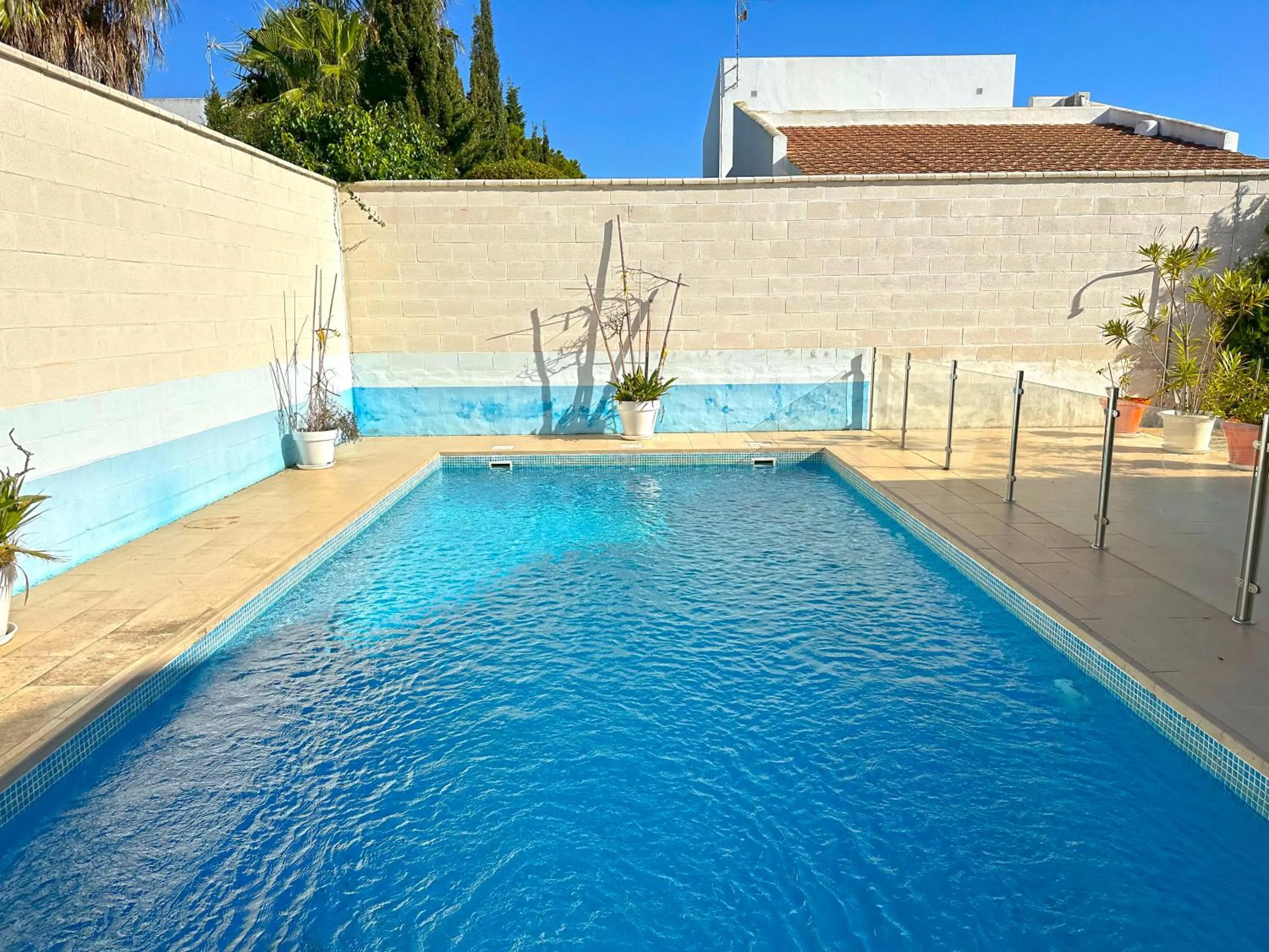 Villa Los Pinares de Monaco en Roche, Conil, Cádiz
